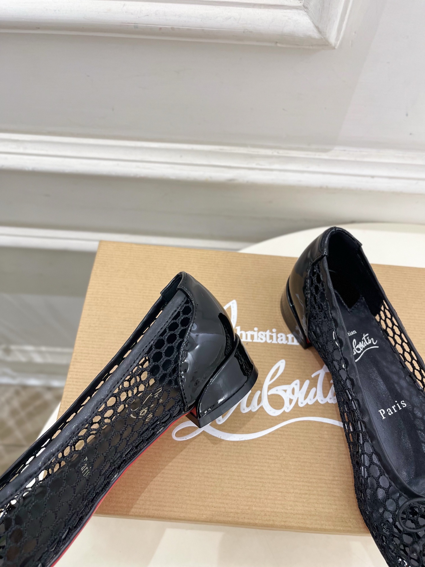 Christian Louboutin路铂廷CL 红底鞋 25ss最新网面芭蕾舞鞋系列，魅惑华丽的✨顶级