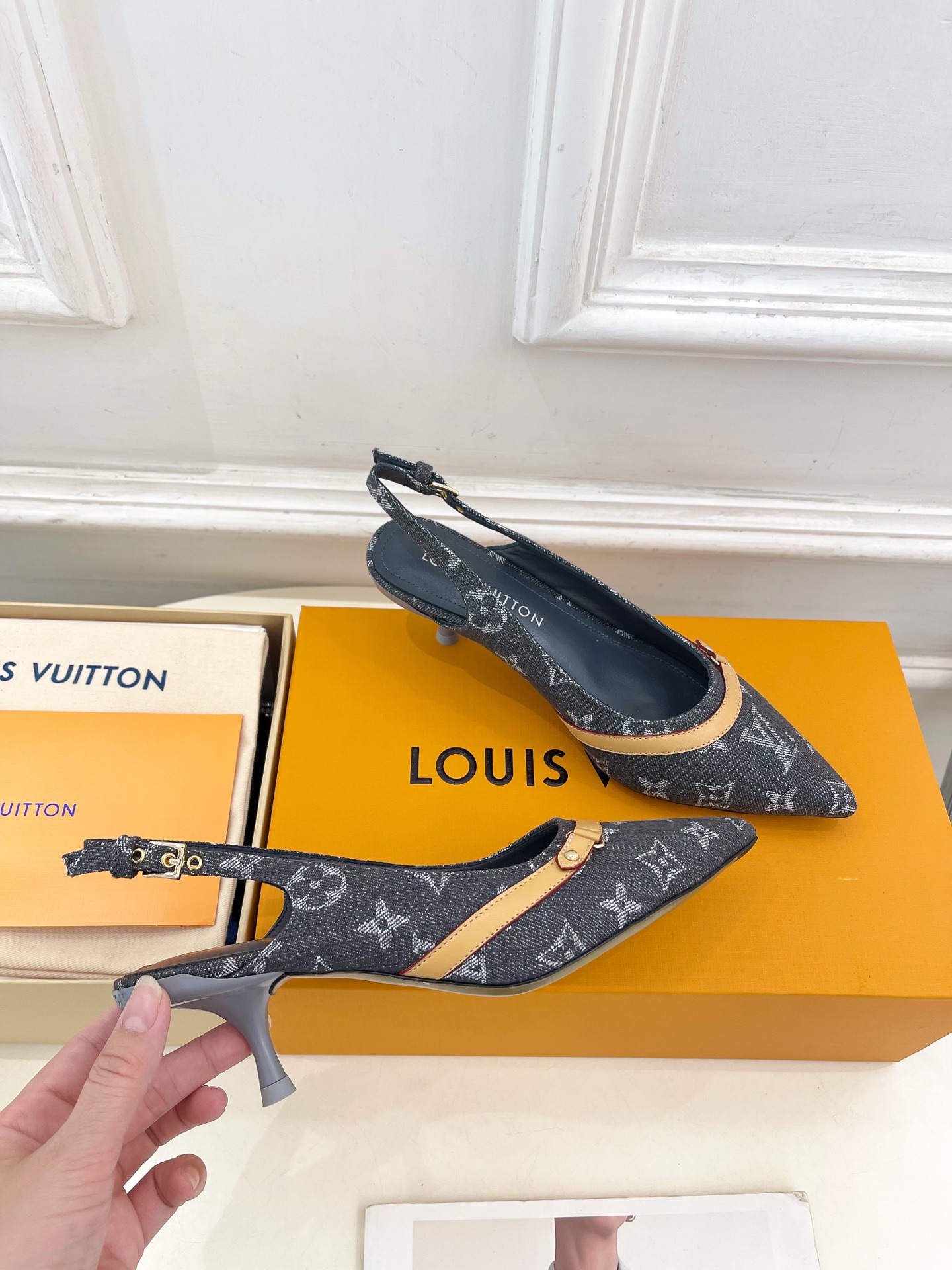 LV  | 路易威登    25𝐬𝐬 

🧡💚2025 早春新款 顶级版本‼️原版一致
专柜主打最新款 