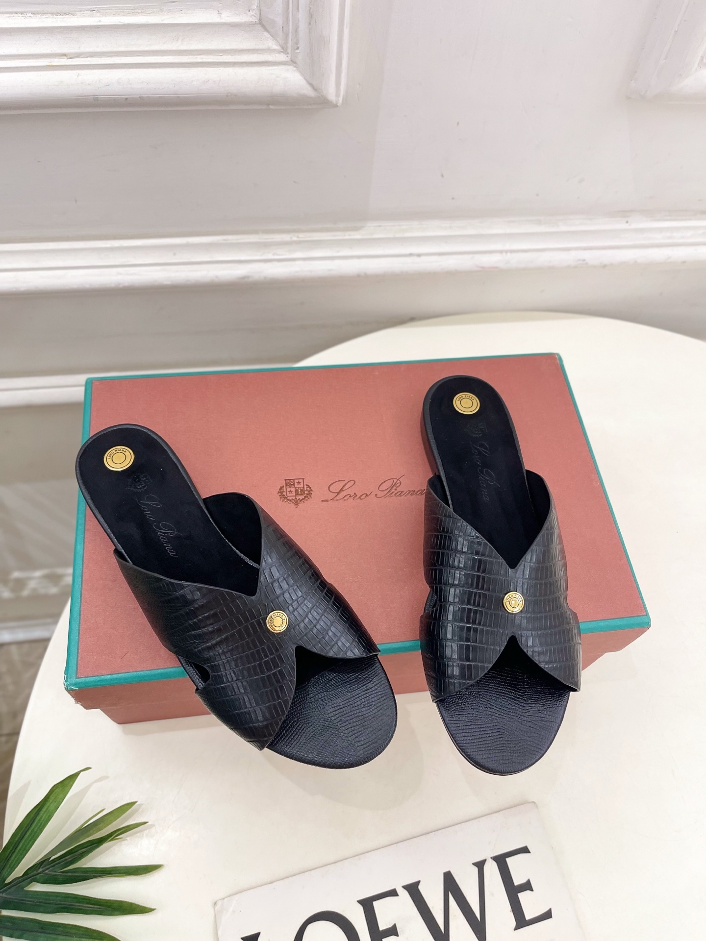Loro Piana 乐悠翩雅 代购级别⚠️2025春夏新品 Vera女士凉拖鞋—————————
L
