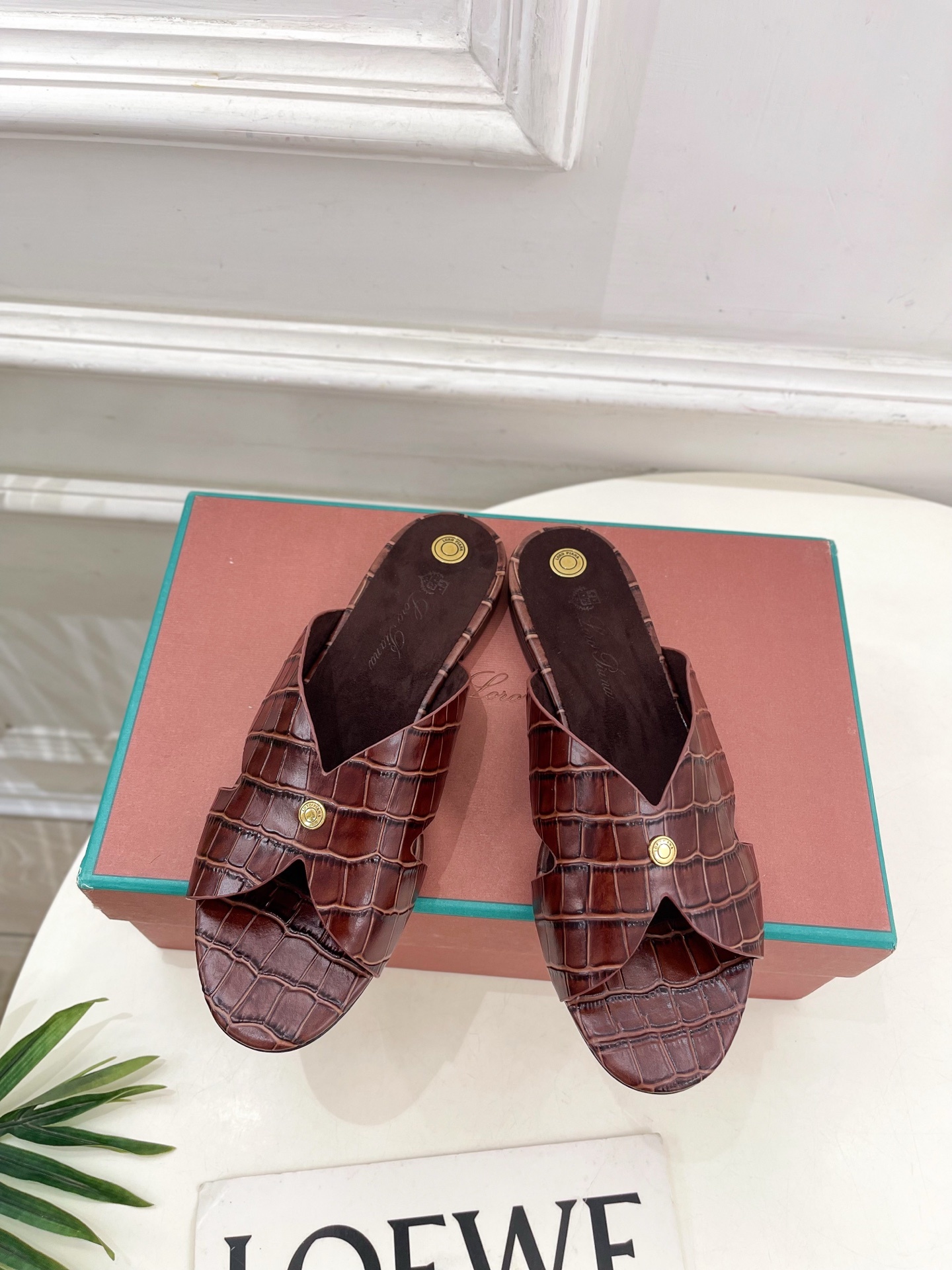 Loro Piana 乐悠翩雅 代购级别⚠️2025春夏新品 Vera女士凉拖鞋—————————
L