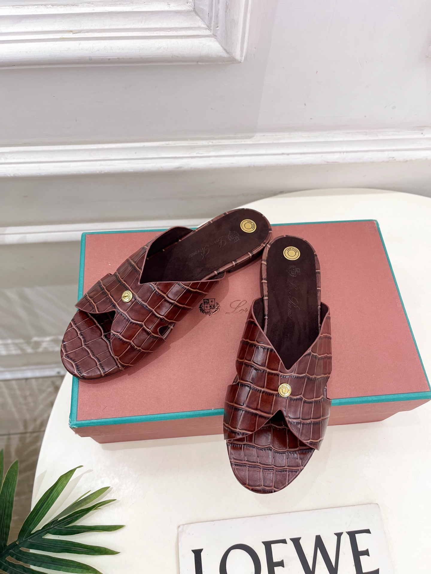 Loro Piana 乐悠翩雅 代购级别⚠️2025春夏新品 Vera女士凉拖鞋—————————
L