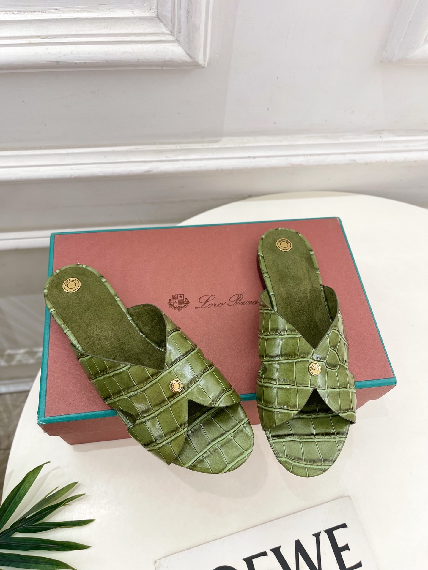 Loro Piana 乐悠翩雅 代购级别⚠️2025春夏新品 Vera女士凉拖鞋—————————
L