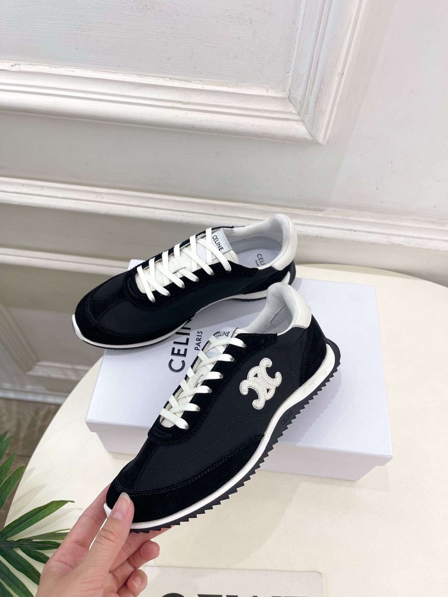 CELINE | 赛琳 25𝐬𝐬
💛2025春夏新品 RACER低帮运动鞋休闲鞋上新!
🔜 B
