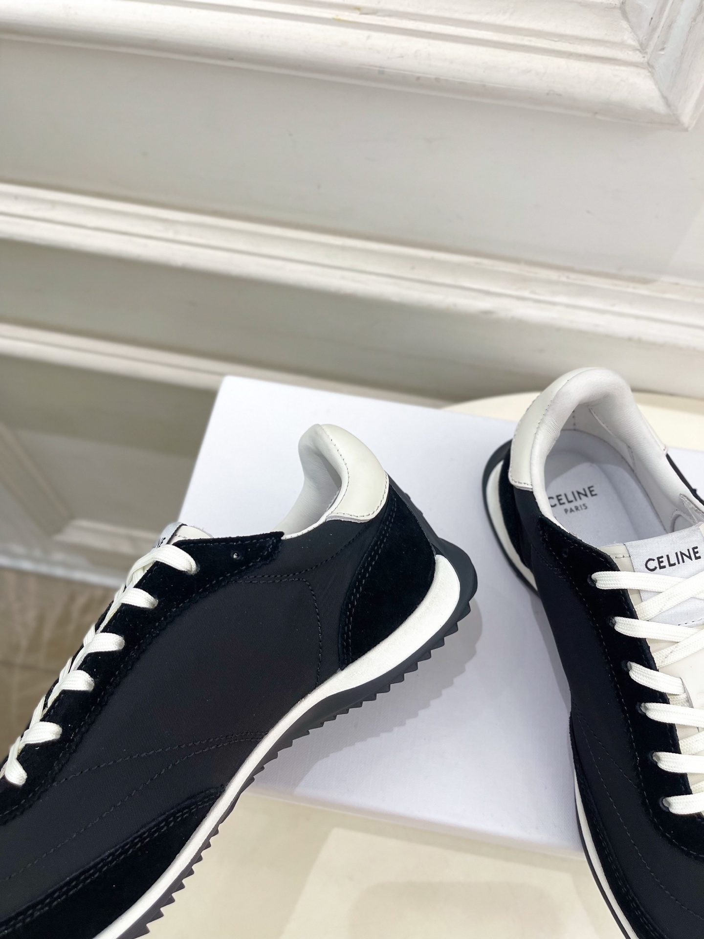 CELINE | 赛琳 25𝐬𝐬
💛2025春夏新品 RACER低帮运动鞋休闲鞋上新!
🔜 B