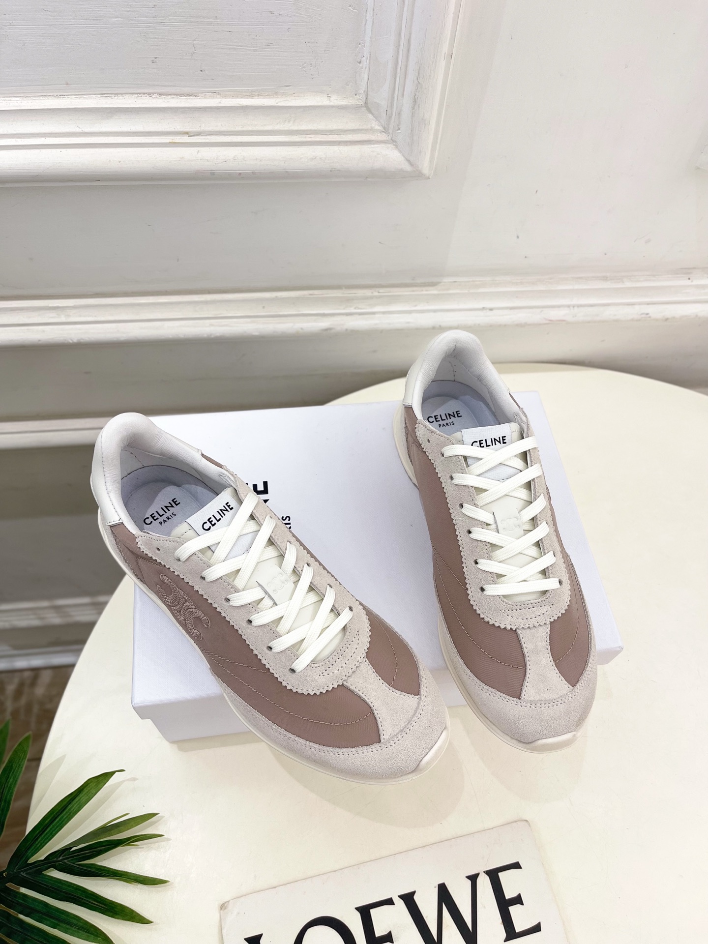 CELINE  | 赛琳  25𝐬𝐬 

💛2025春夏新品 RACER低帮运动鞋休闲鞋上新！

🔜 B