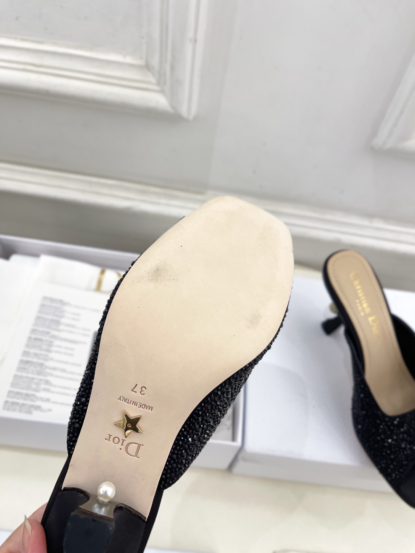 Dior |  迪奥 25 𝐬𝐬 

🧡💚2025春夏新品 顶级版本⚠️
专柜主打新款 Dior Tri