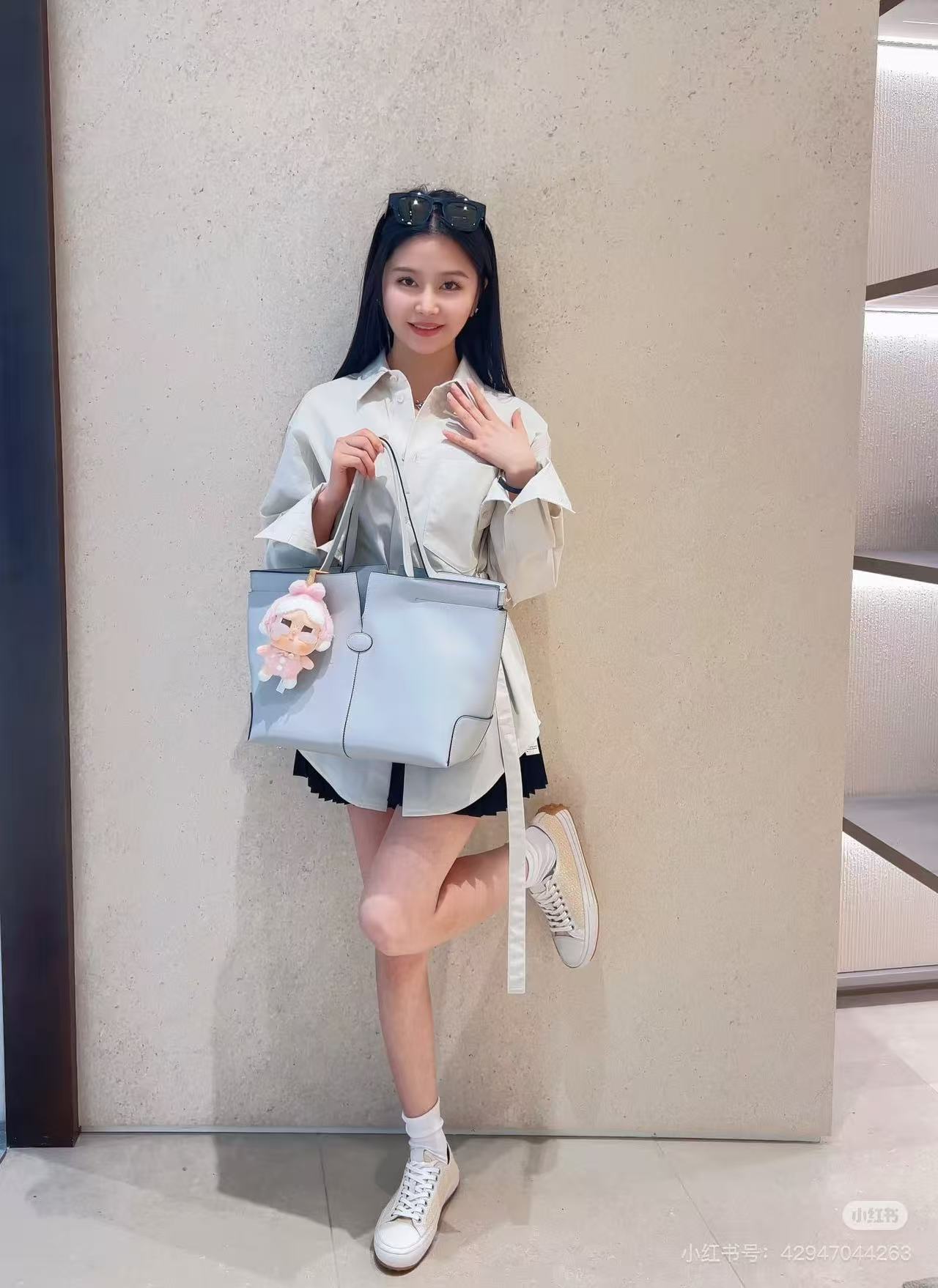 NO:414335,Footwear matching demonstration, casual shoes/sports shoes, sneakers19860909上脚搭配示范,休闲鞋/运动鞋,sneakers,Women's Shoes