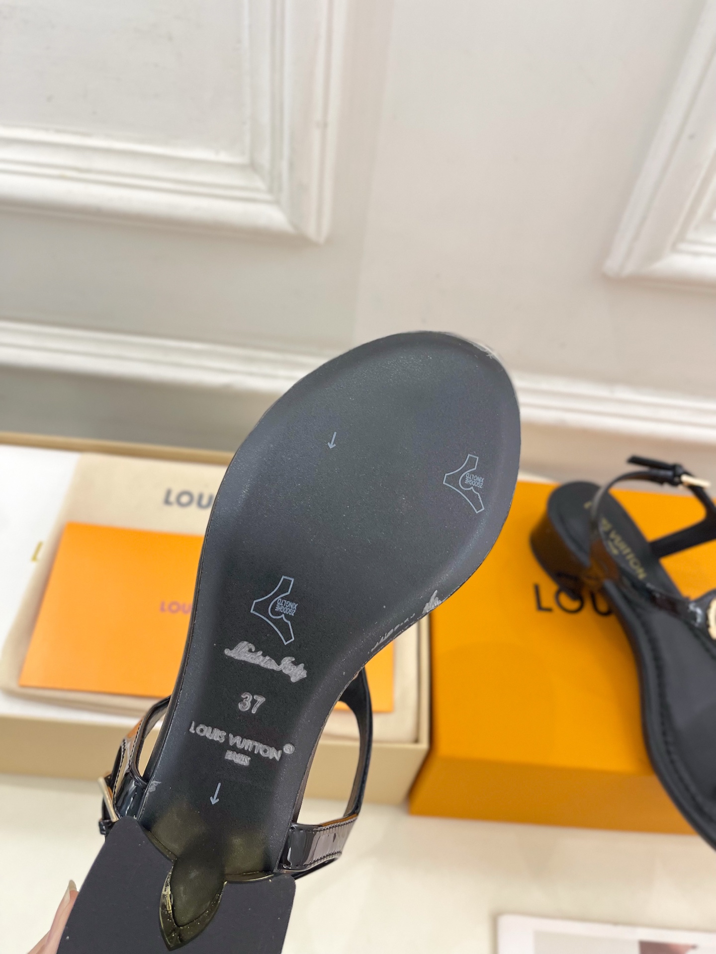 LV  | 路易威登  25𝐬𝐬 

🧡💚2025 春夏新款 顶级版本 ‼️
专柜主打最新款 LV  S
