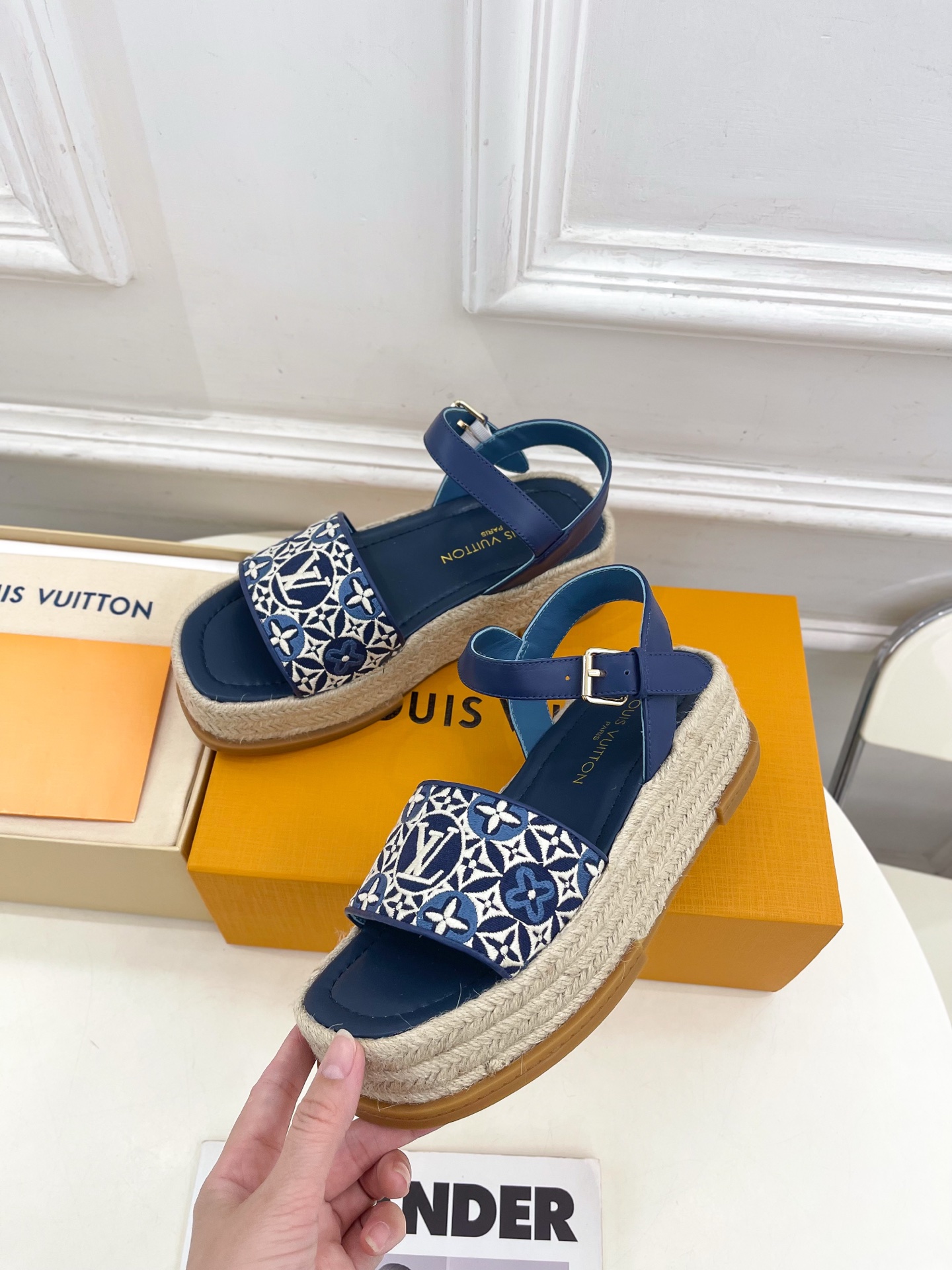 LV  | 路易威登    25𝐬𝐬 

🧡💚2025春夏新款 顶级版本‼️原版一致
专柜主打最新款 M