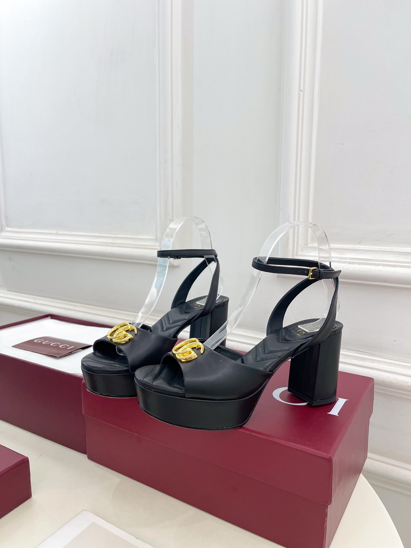Gucci | 古驰 25𝐬𝐬
⭐️ G家 主打系列终于面世,狠货值得期待!原有的经典 创造