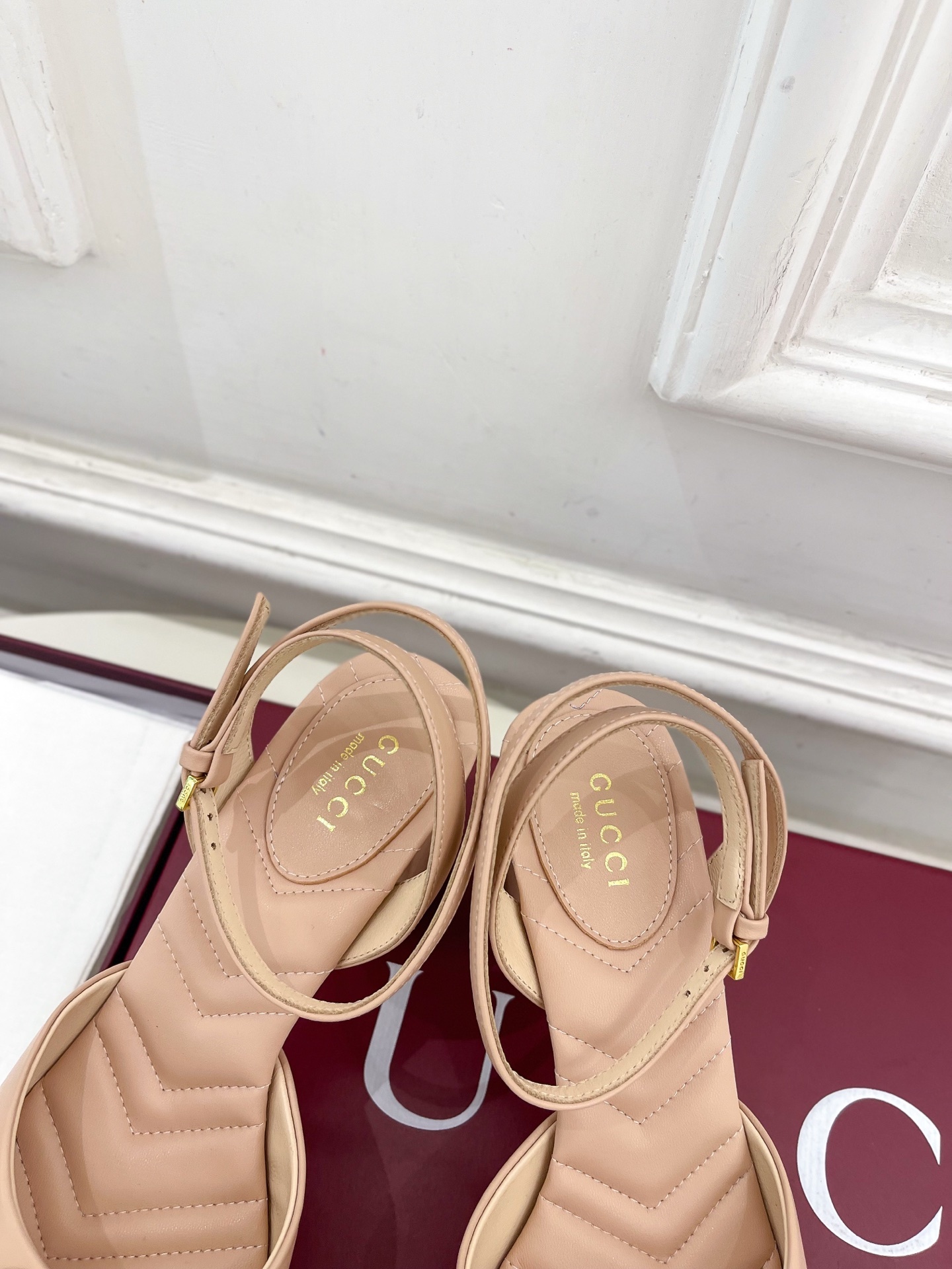 Gucci | 古驰 25𝐬𝐬
⭐️ G家 主打系列终于面世,狠货值得期待!原有的经典 创造