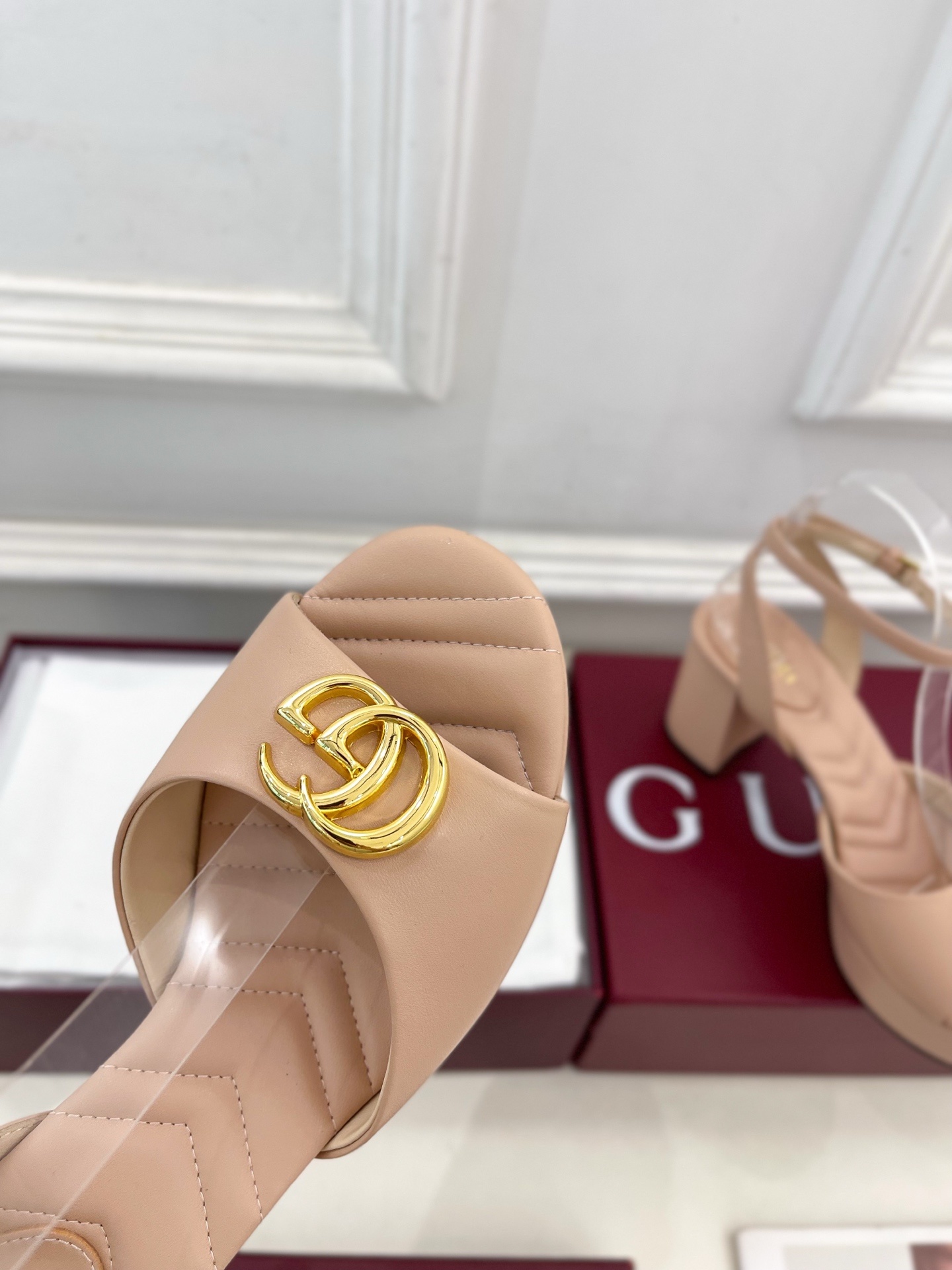 Gucci | 古驰 25𝐬𝐬
⭐️ G家 主打系列终于面世,狠货值得期待!原有的经典 创造