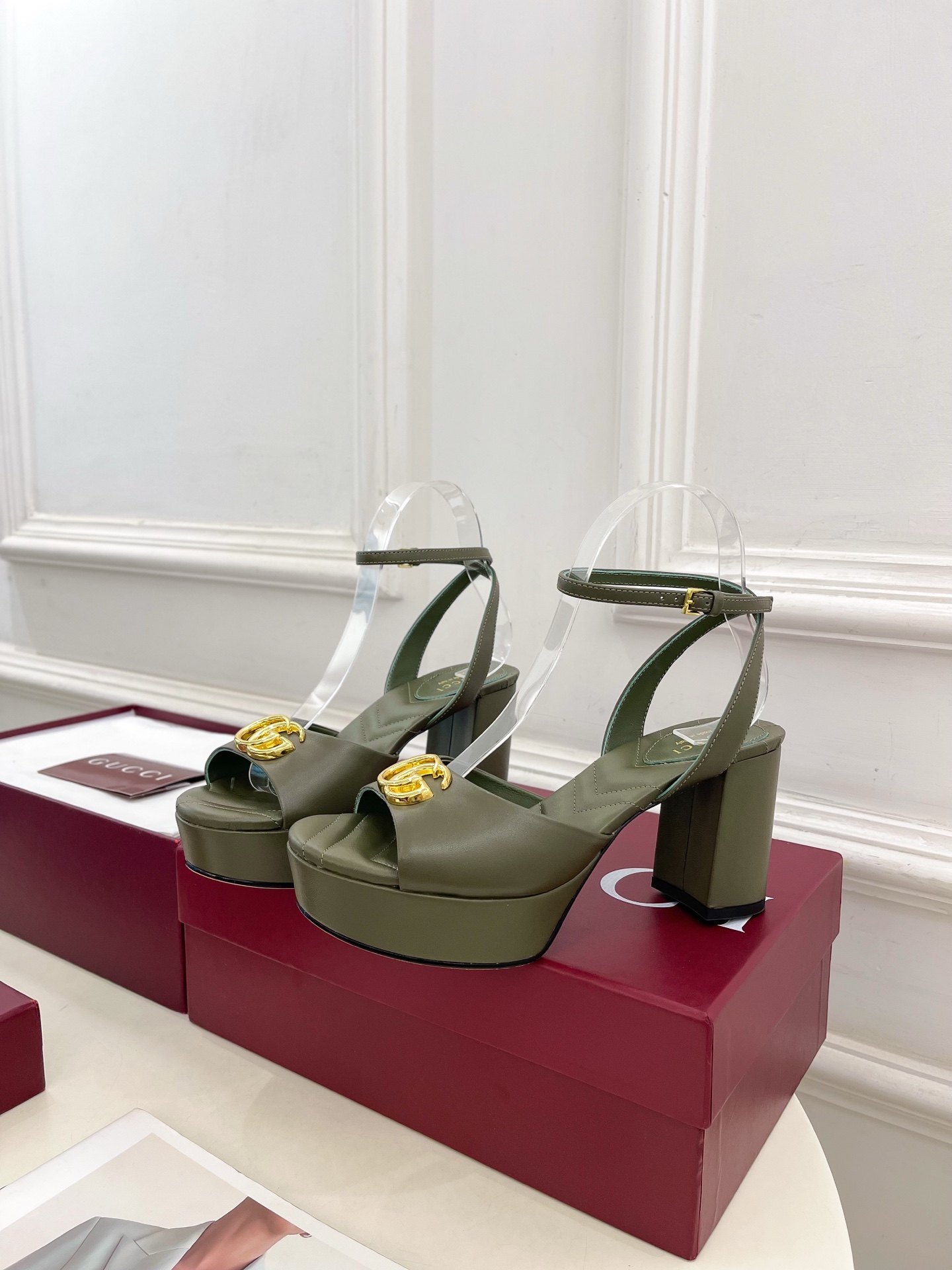 Gucci |  古驰  25𝐬𝐬 

⭐️   G家 主打系列终于面世，狠货值得期待！原有的经典 创造