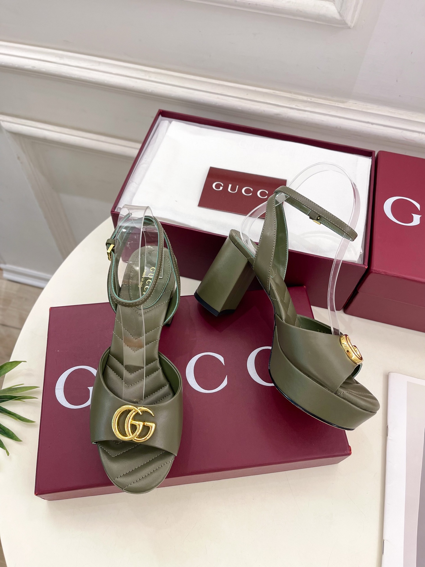 Gucci |  古驰  25𝐬𝐬 

⭐️   G家 主打系列终于面世，狠货值得期待！原有的经典 创造