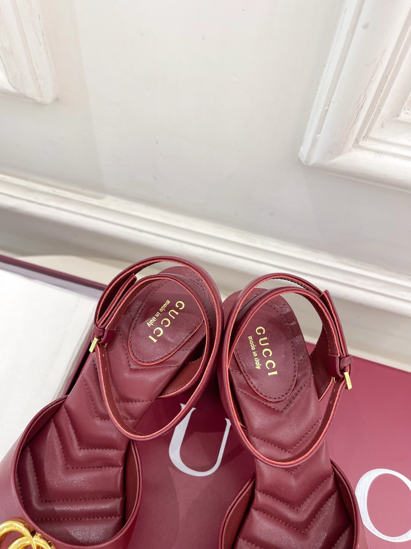 Gucci | 古驰 25𝐬𝐬
⭐️ G家 主打系列终于面世,狠货值得期待!原有的经典 创造