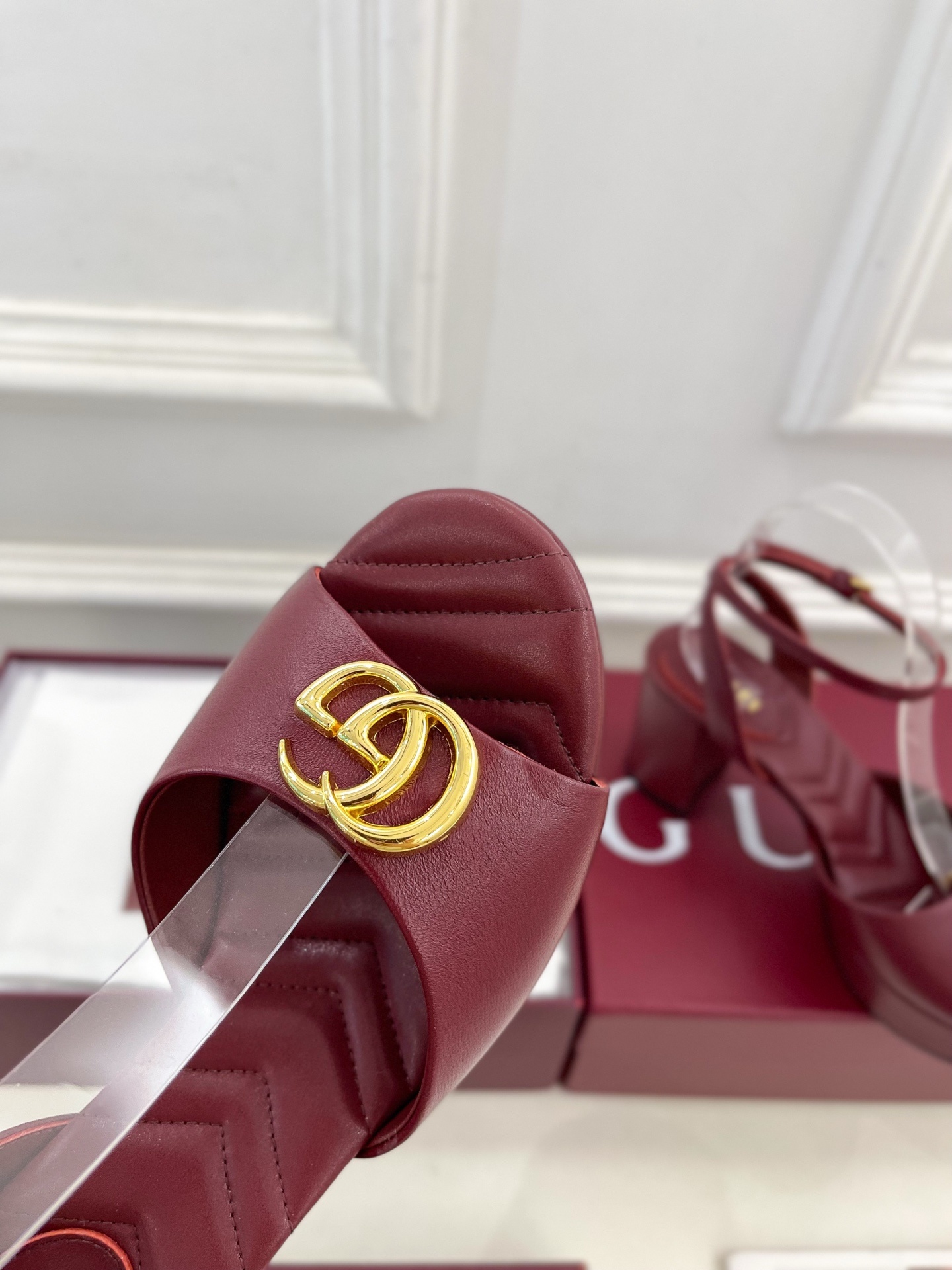 Gucci | 古驰 25𝐬𝐬
⭐️ G家 主打系列终于面世,狠货值得期待!原有的经典 创造