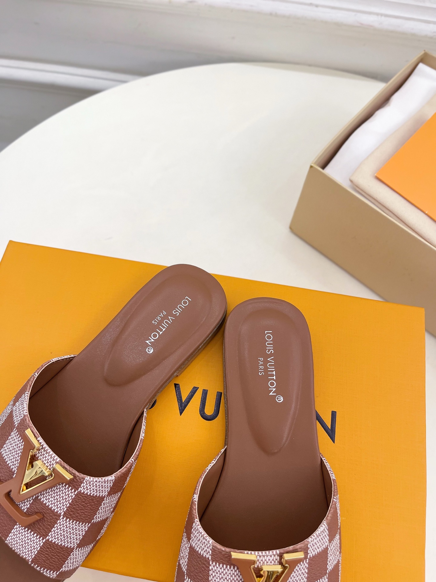 LV  | 路易威登  25𝐬𝐬 

🧡💚2025春夏新款 顶级版本⚠️
专柜主打最新款 LV经典棋盘格
