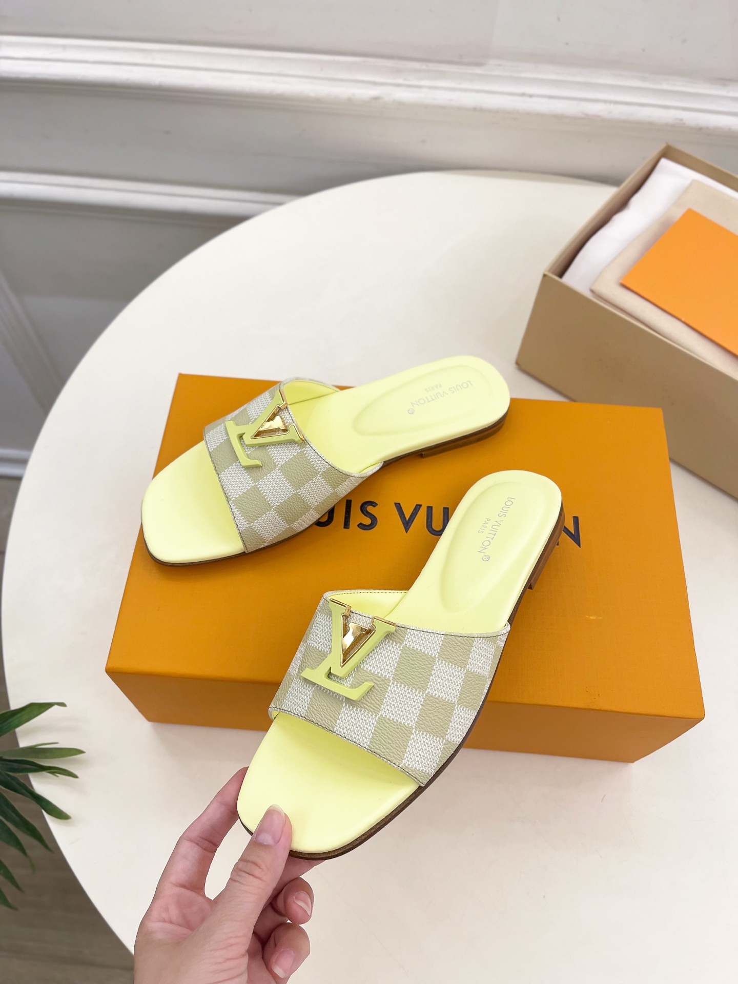 LV  | 路易威登  25𝐬𝐬 

🧡💚2025春夏新款 顶级版本⚠️
专柜主打最新款 LV经典棋盘格