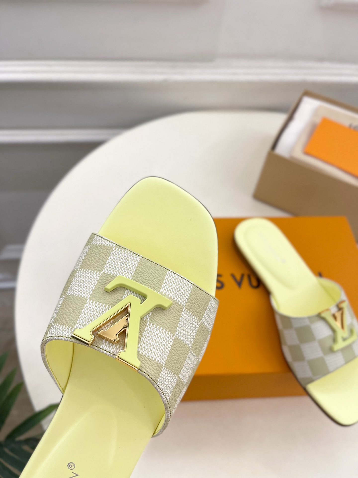 LV  | 路易威登  25𝐬𝐬 

🧡💚2025春夏新款 顶级版本⚠️
专柜主打最新款 LV经典棋盘格