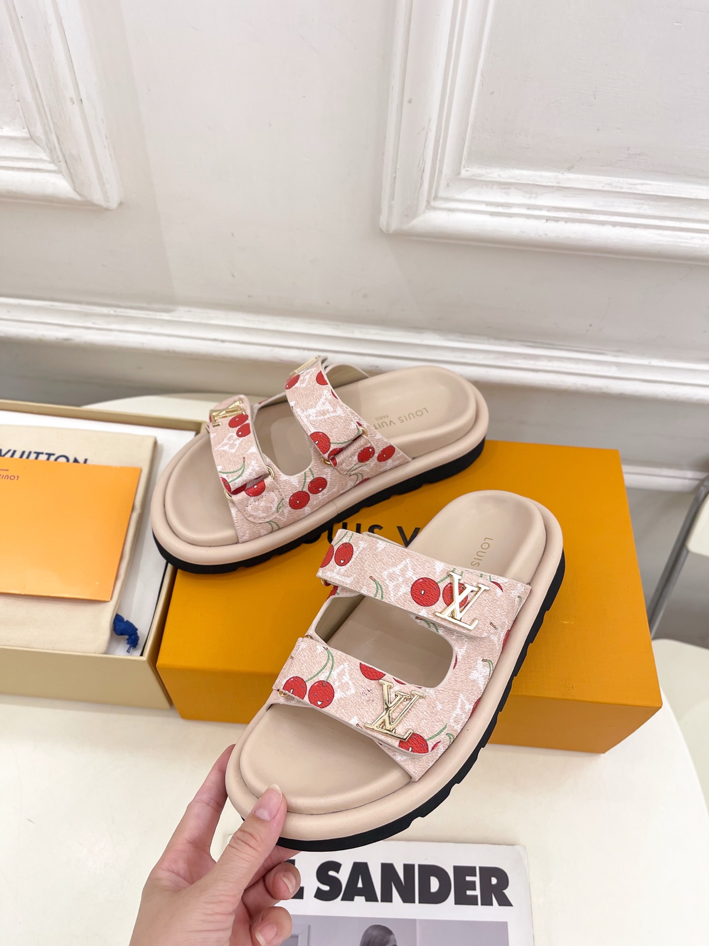 LV  | 路易威登   25𝐬𝐬 

🧡💚2025春夏新品   顶级版本⚠️
专柜主打经典 双扣带魔术