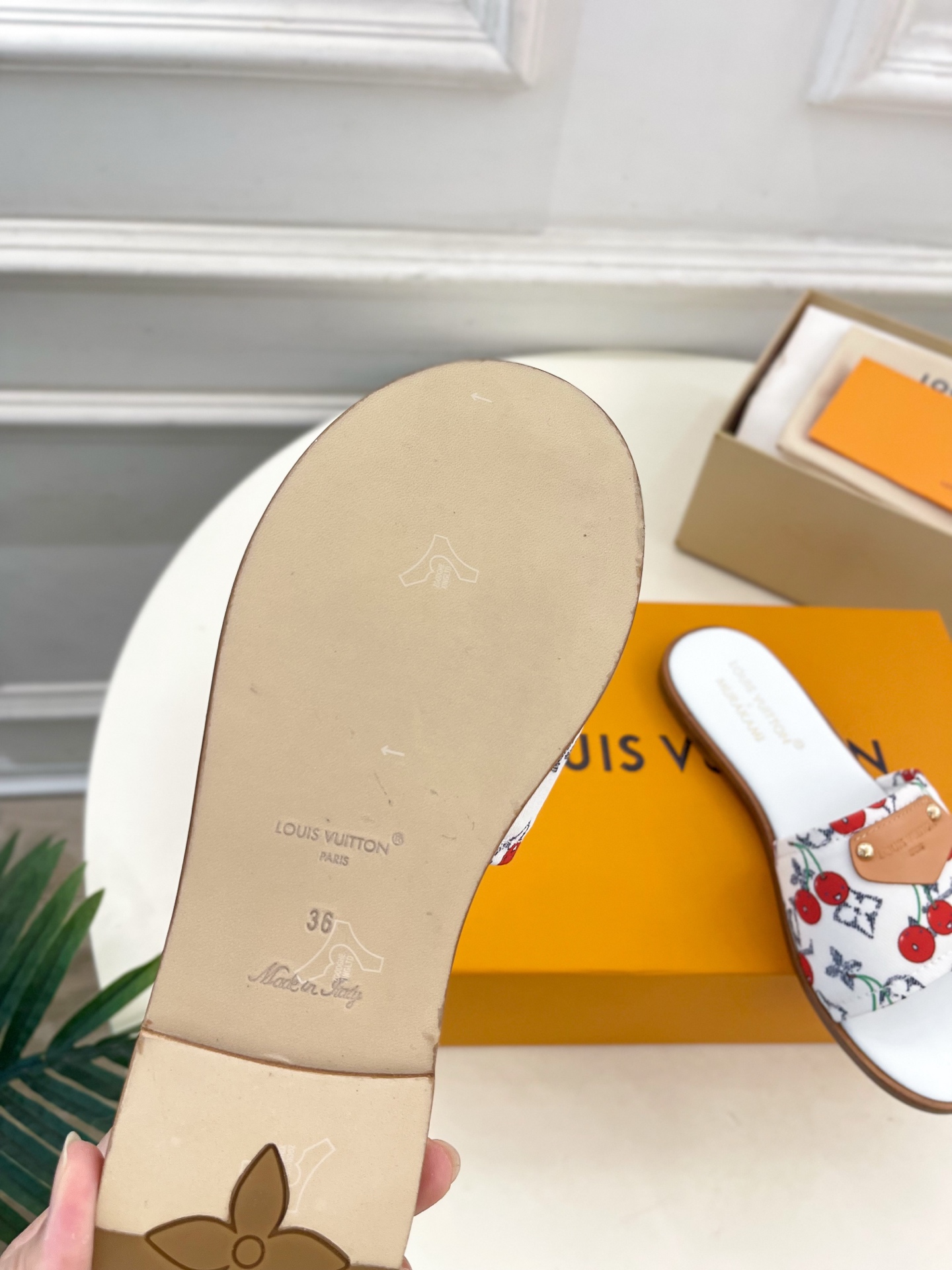 LV  | 路易威登    25𝐬𝐬 

🧡💚2025春夏新款 顶级版本‼️原版一致
专柜主打最新款LV
