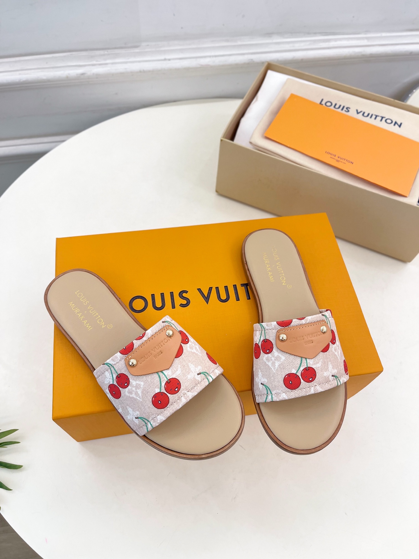 LV  | 路易威登    25𝐬𝐬 

🧡💚2025春夏新款 顶级版本‼️原版一致
专柜主打最新款LV
