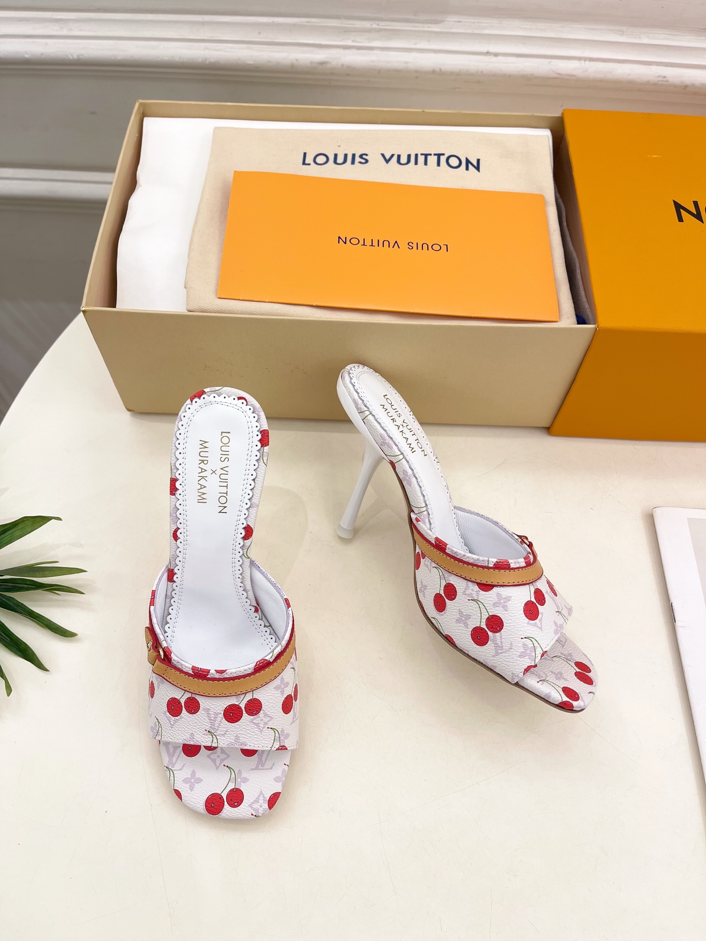 LV  | 路易威登    25𝐬𝐬 

🧡💚2025 春夏新款 顶级版本‼️原版一致
专柜主打最新款 