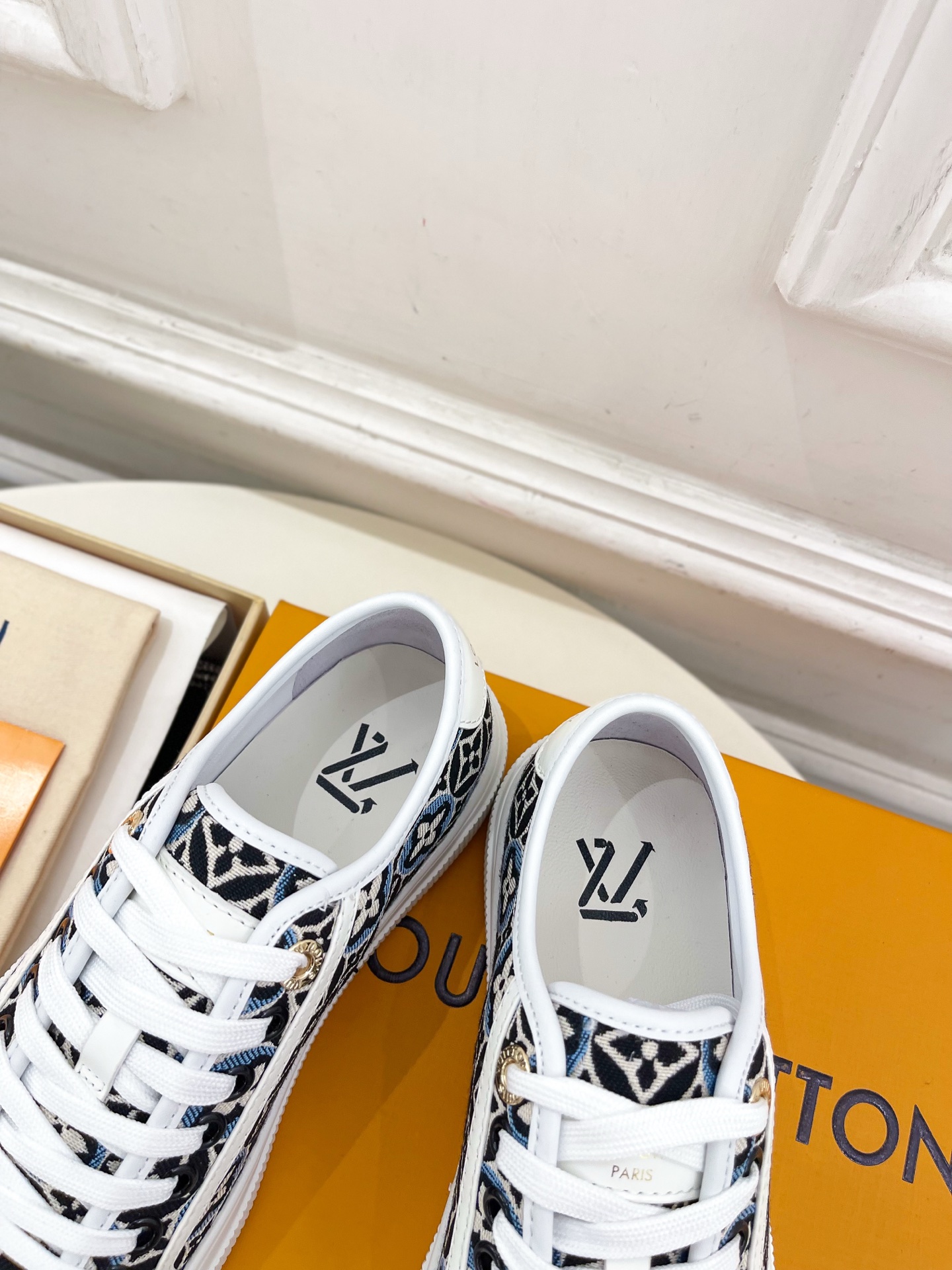 LV | 路易威登 25𝐬𝐬 
🧡💚2025 春夏新款 顶级版本‼️原版一致
专柜主打最新款 LV LA