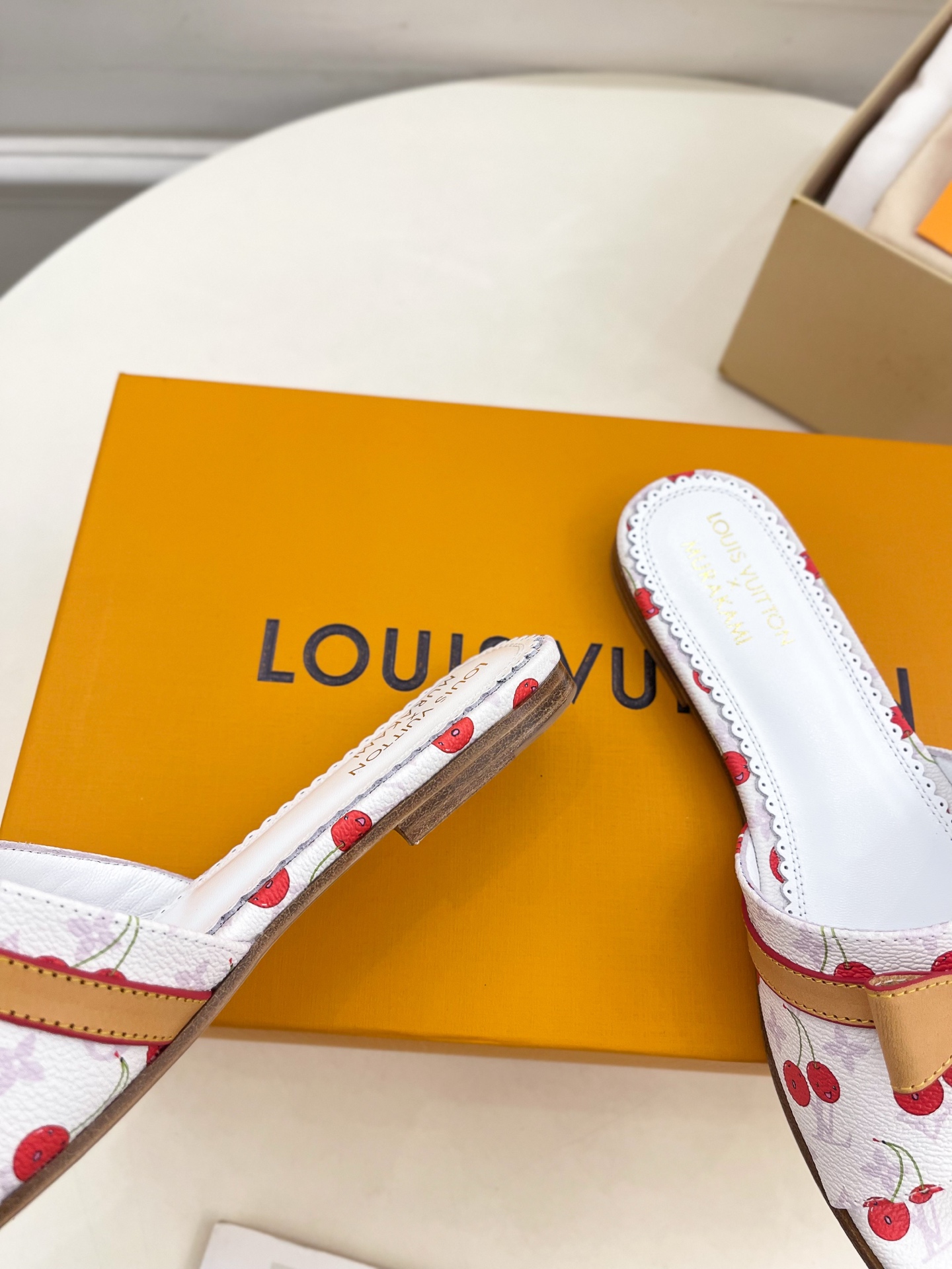 LV  | 路易威登    25𝐬𝐬 

🧡💚2025 早春新款 顶级版本‼️原版一致
专柜主打最新款 