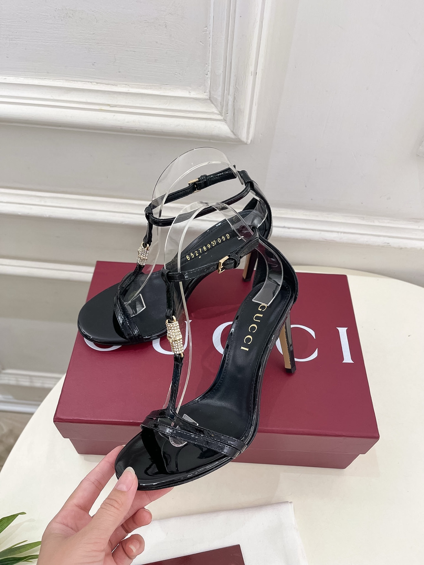 Gucci | 古驰 25𝐬𝐬
⭐️ G家 主打系列终于面世,狠货值得期待!原有的经典 创造