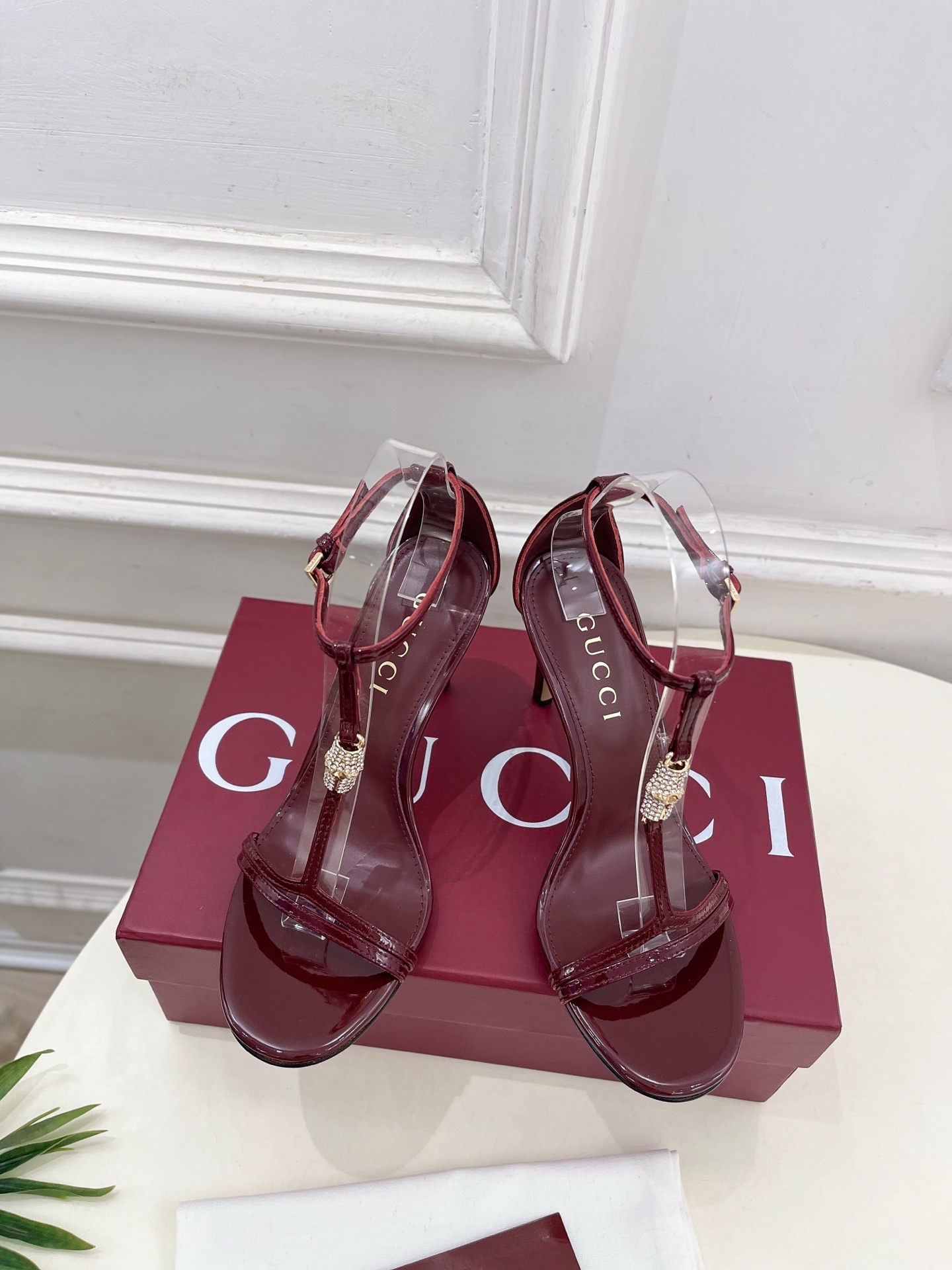 Gucci | 古驰 25𝐬𝐬
⭐️ G家 主打系列终于面世,狠货值得期待!原有的经典 创造