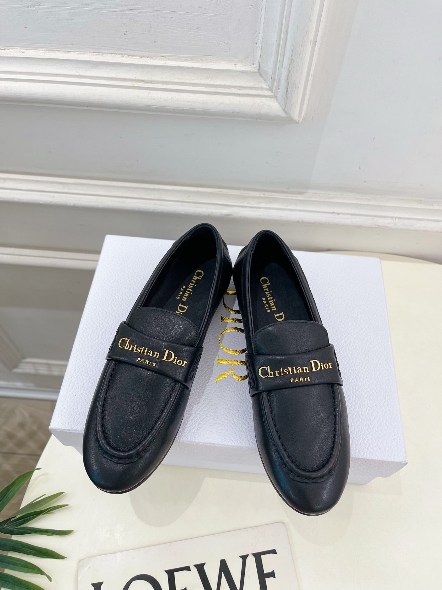 Dior |  迪奥 25𝐬𝐬 

🧡💚2025早春新品 顶级版本⚠️
专柜主打新款  Dior Boy