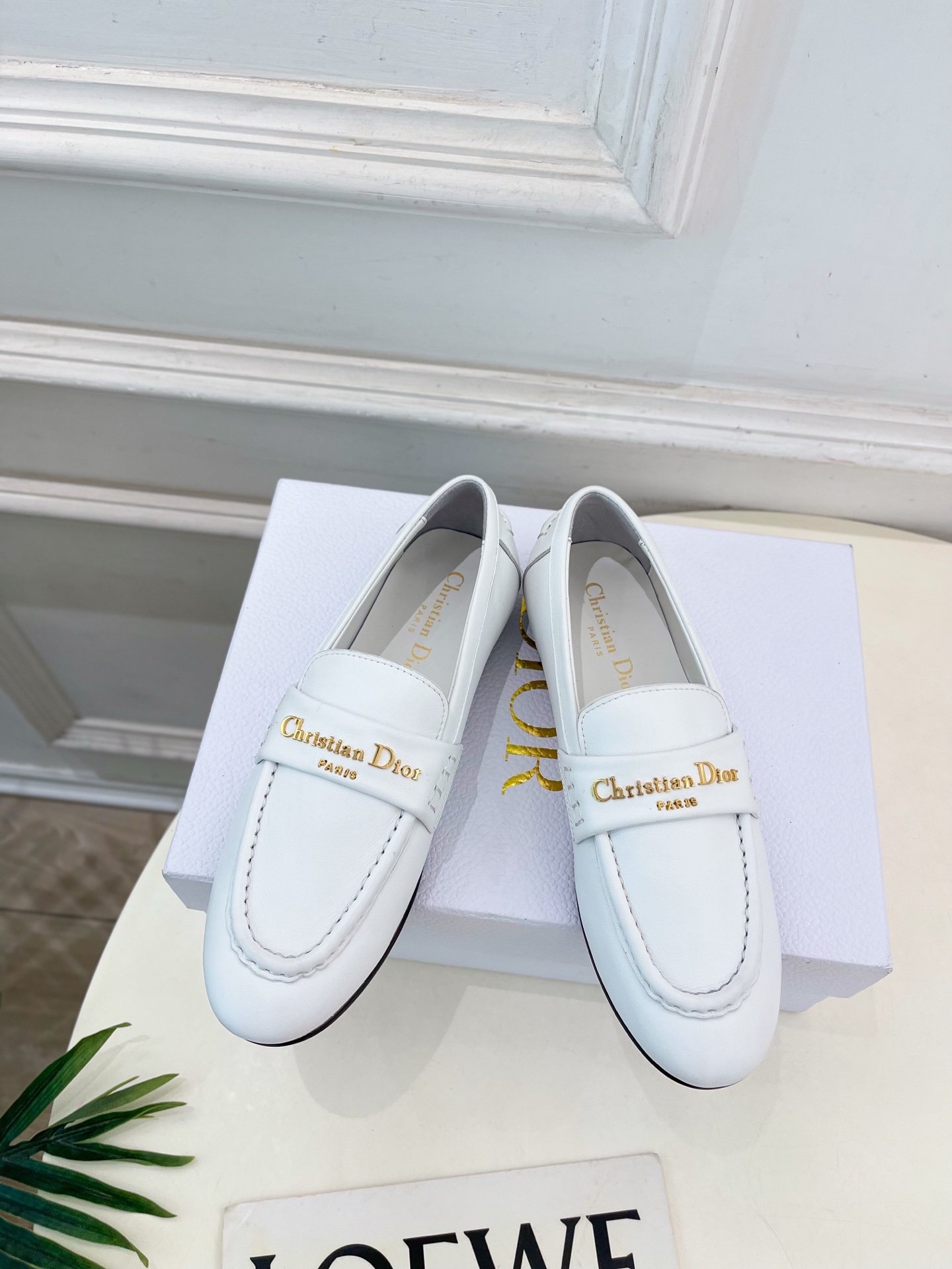 Dior |  迪奥 25𝐬𝐬 

🧡💚2025早春新品 顶级版本⚠️
专柜主打新款  Dior Boy