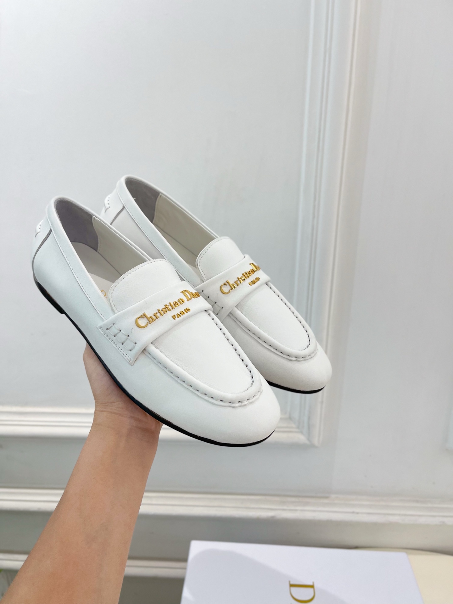 Dior |  迪奥 25𝐬𝐬 

🧡💚2025早春新品 顶级版本⚠️
专柜主打新款  Dior Boy