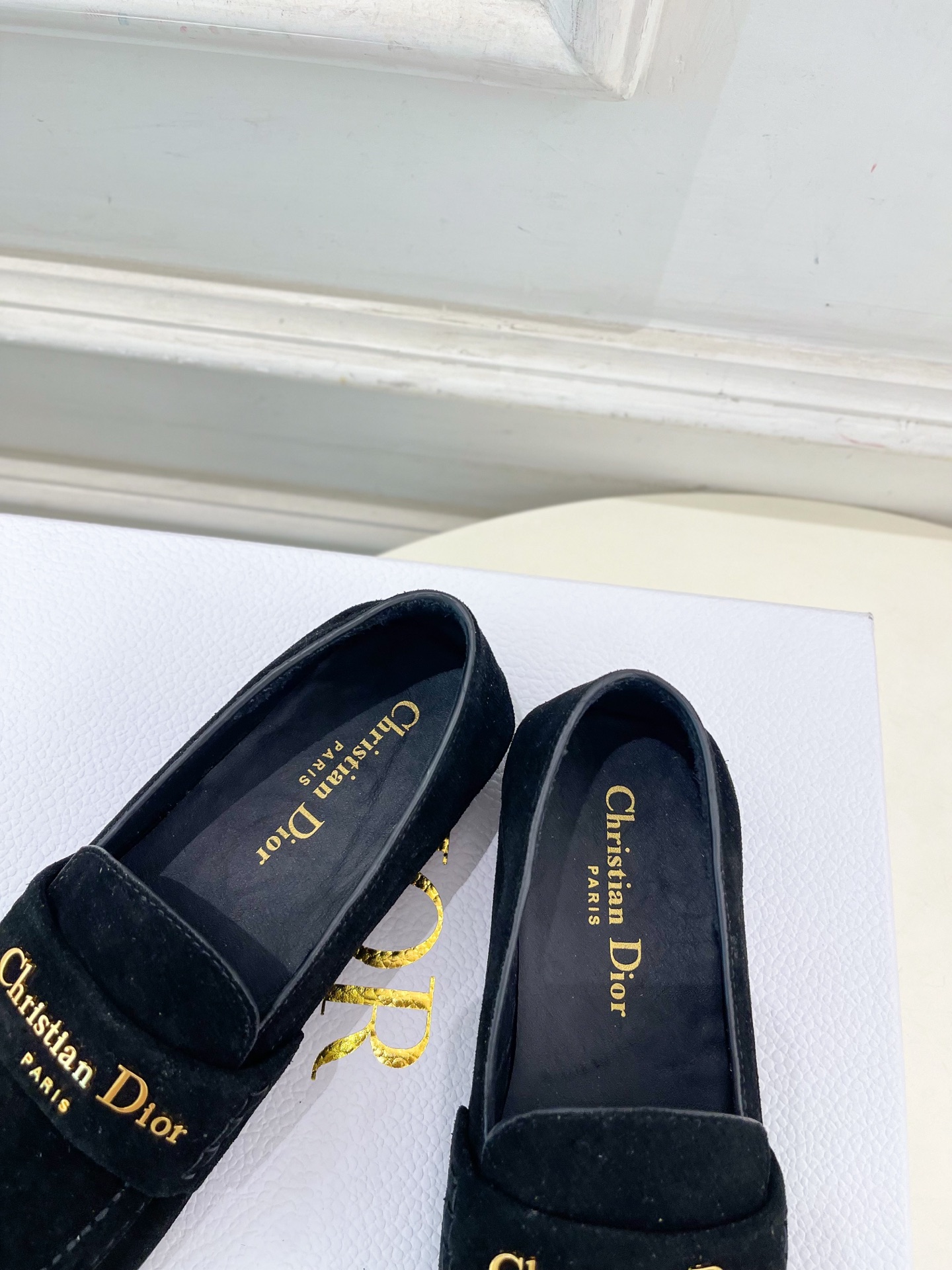 Dior |  迪奥 25𝐬𝐬 

🧡💚2025早春新品 顶级版本⚠️
专柜主打新款  Dior Boy