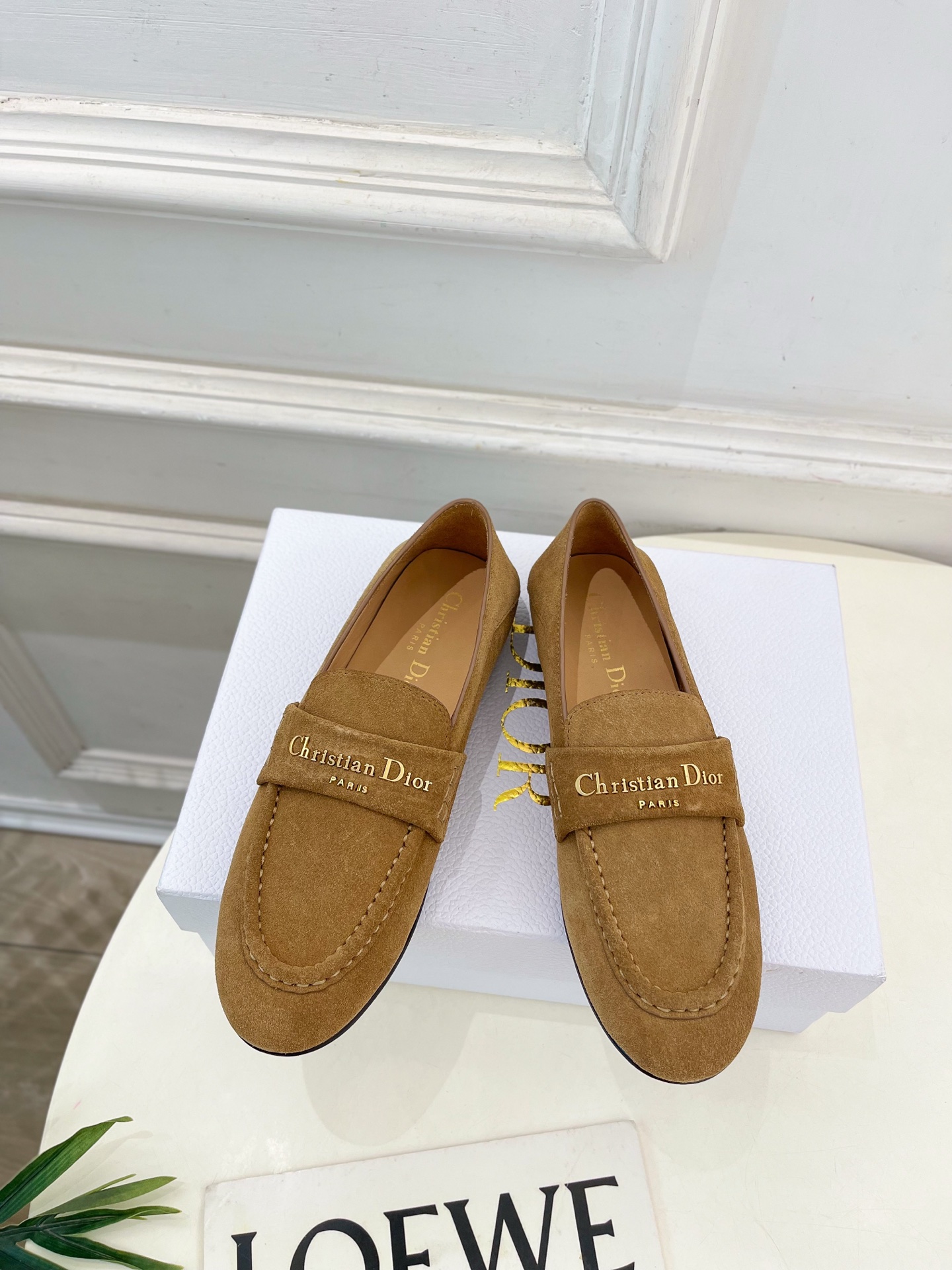 Dior |  迪奥 25𝐬𝐬 

🧡💚2025早春新品 顶级版本⚠️
专柜主打新款  Dior Boy