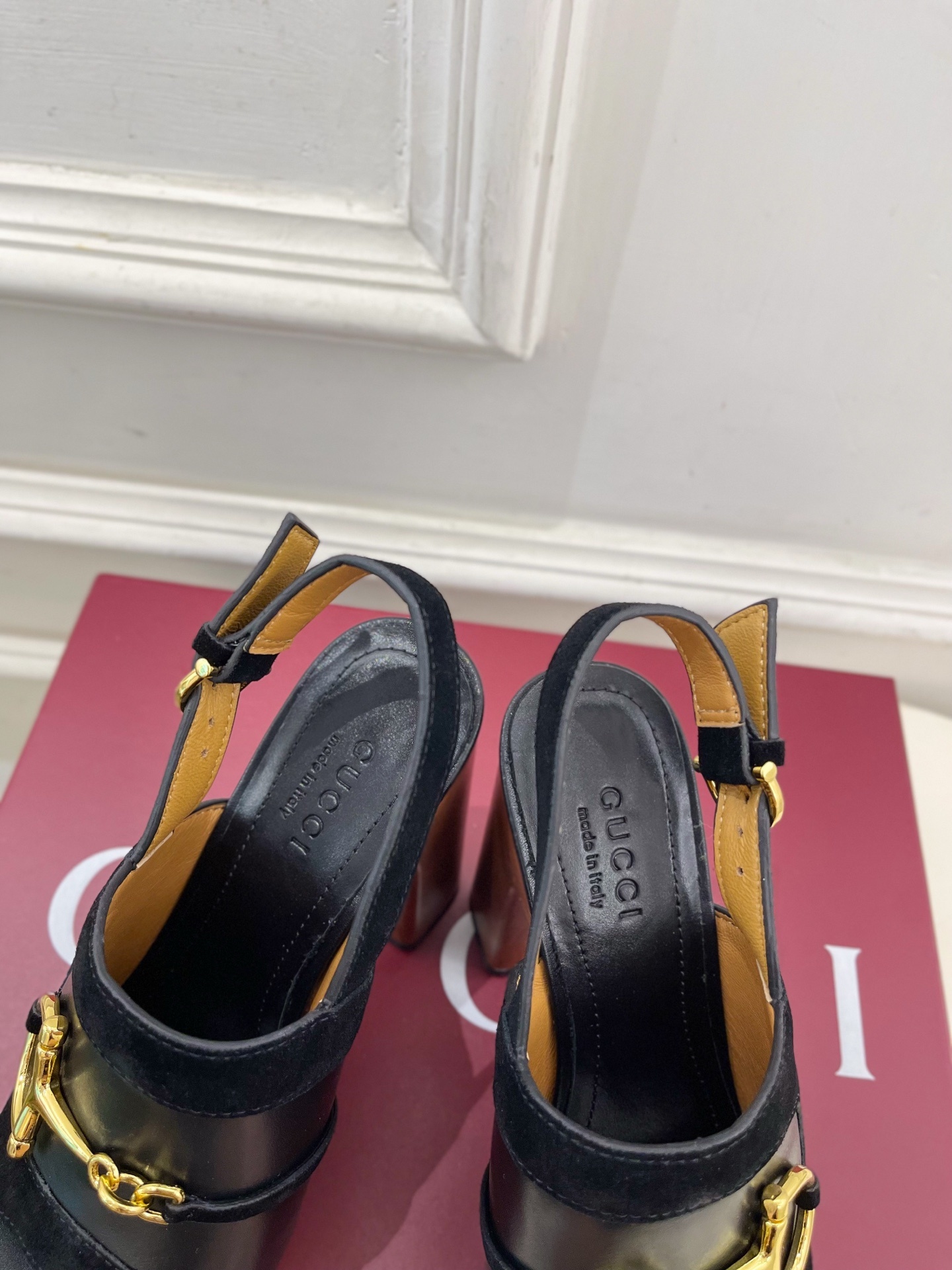 Gucci | 古驰 25𝐬𝐬
⭐️ G家 主打系列终于面世,狠货值得期待!原有的经典 创造