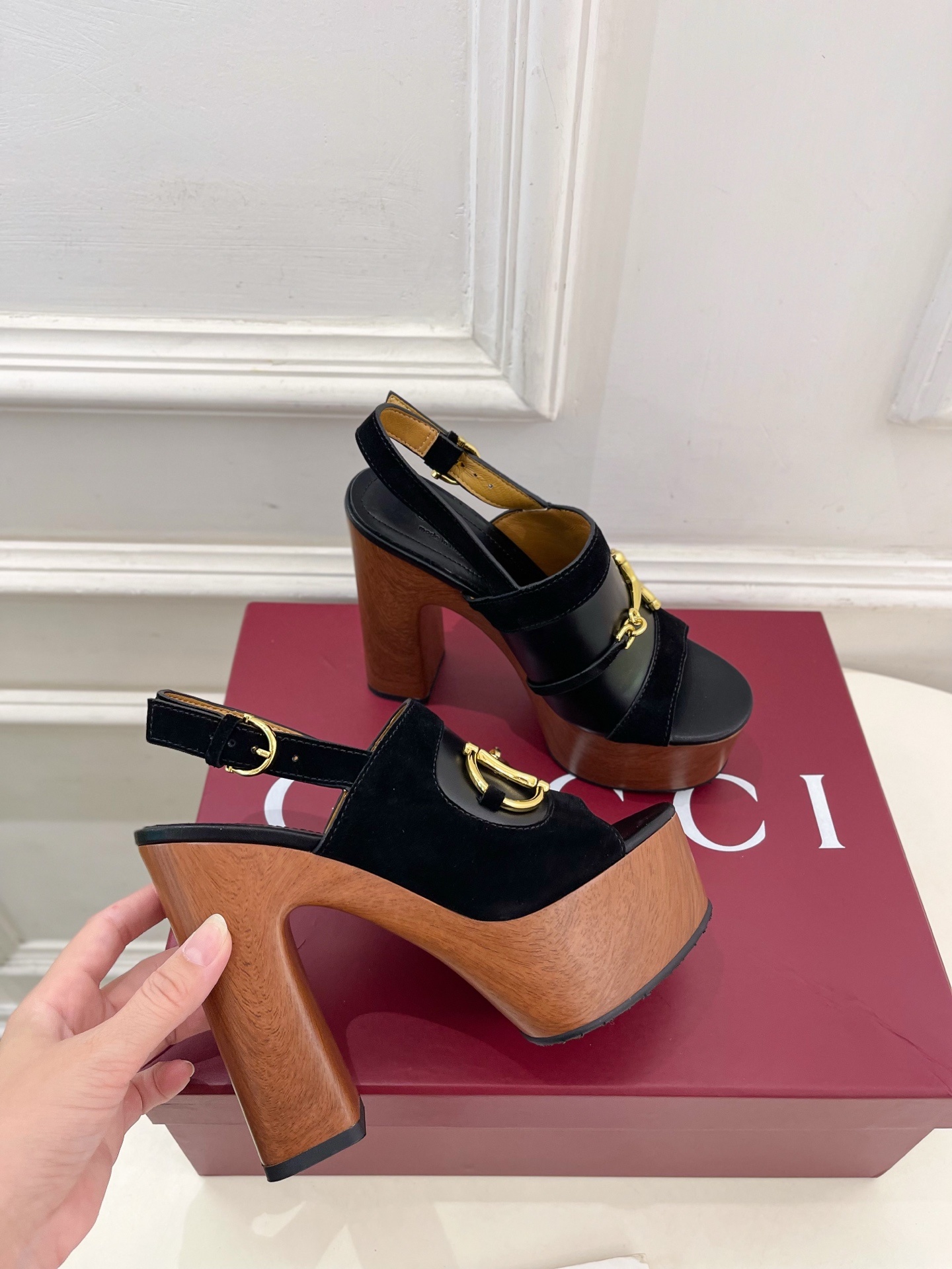 Gucci | 古驰 25𝐬𝐬
⭐️ G家 主打系列终于面世,狠货值得期待!原有的经典 创造