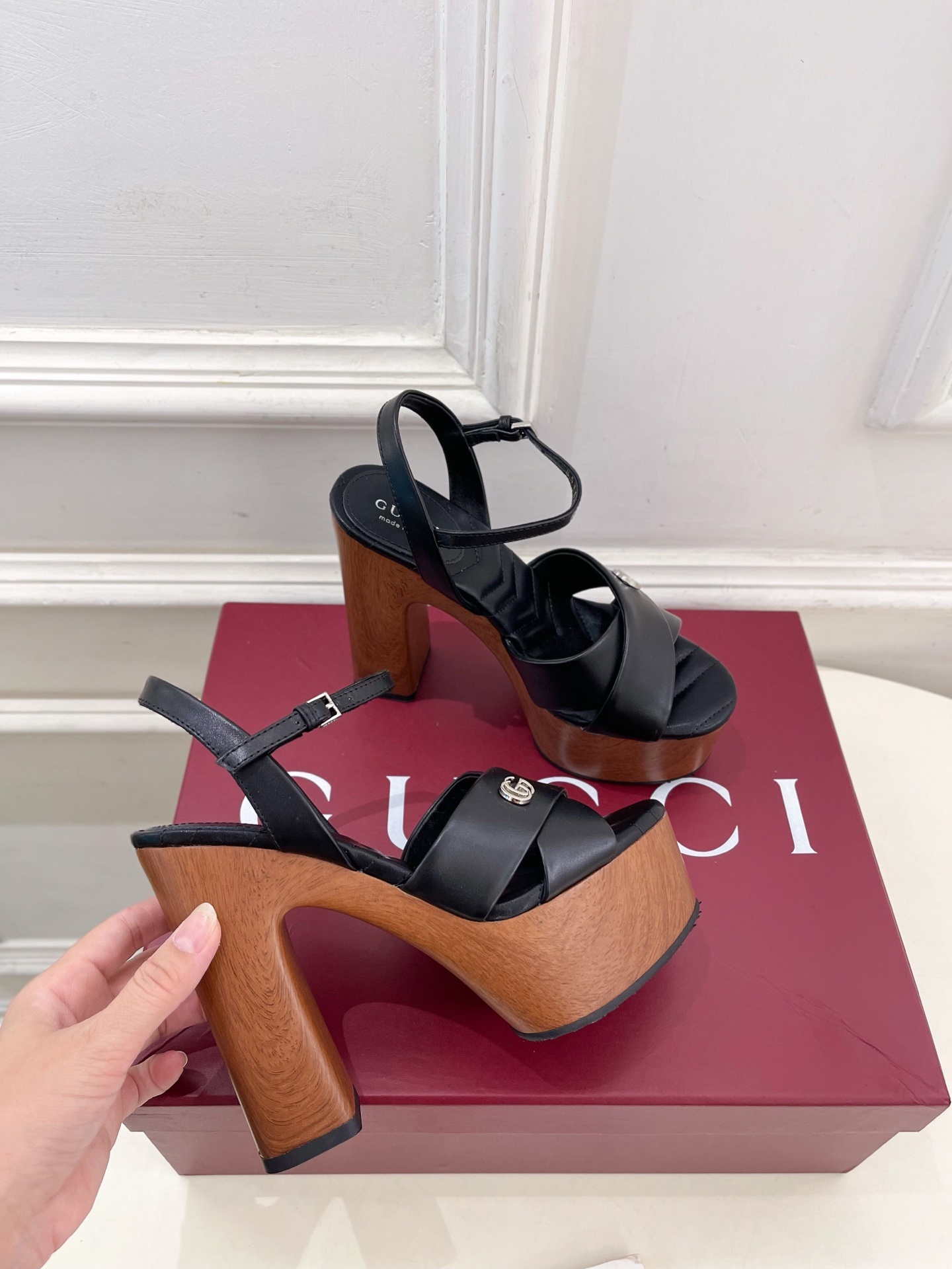 Gucci | 古驰 25𝐬𝐬
⭐️ G家 主打系列终于面世,狠货值得期待!原有的经典 创造