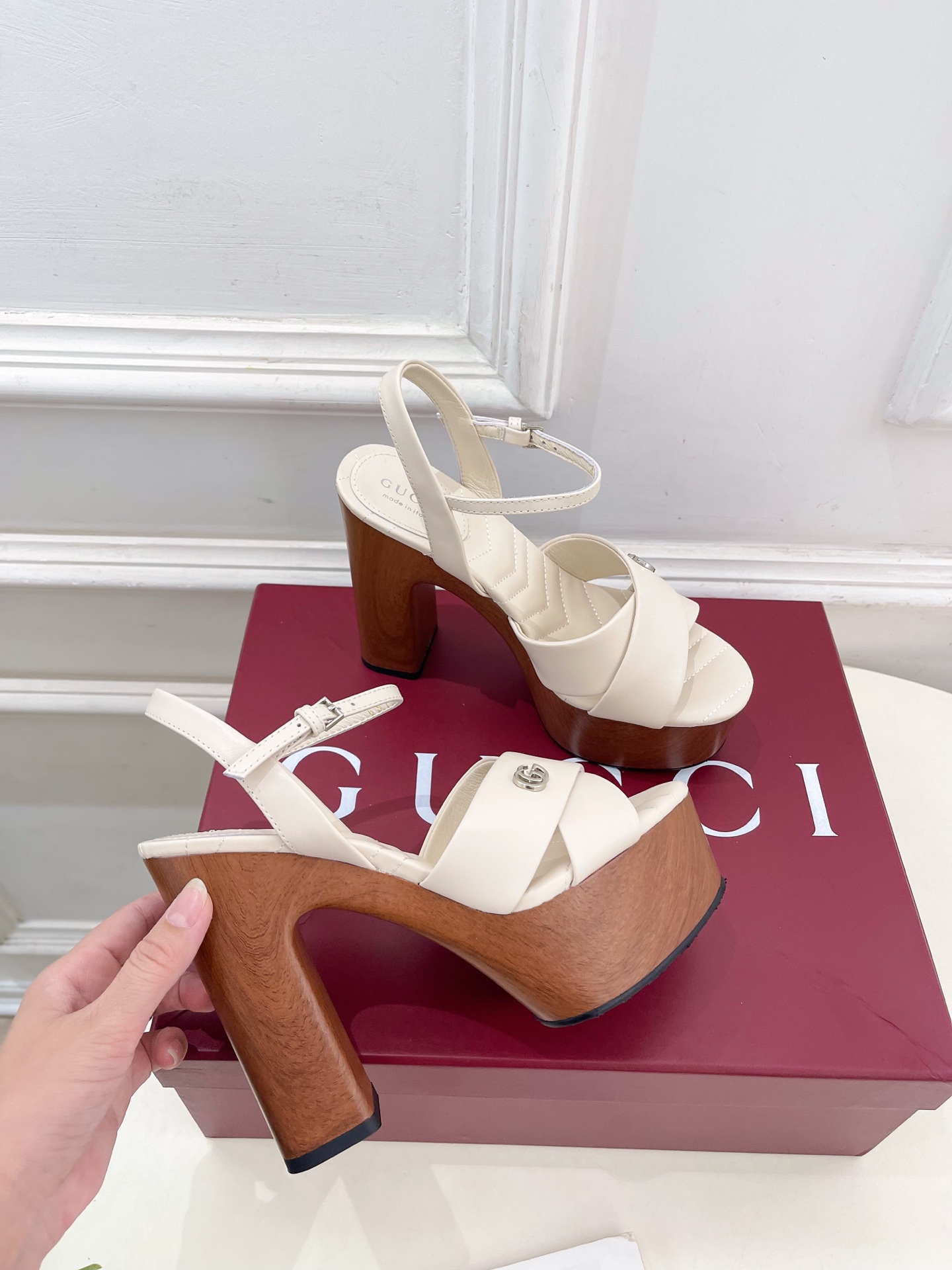 Gucci |  古驰  25𝐬𝐬 

⭐️   G家 主打系列终于面世，狠货值得期待！原有的经典 创造