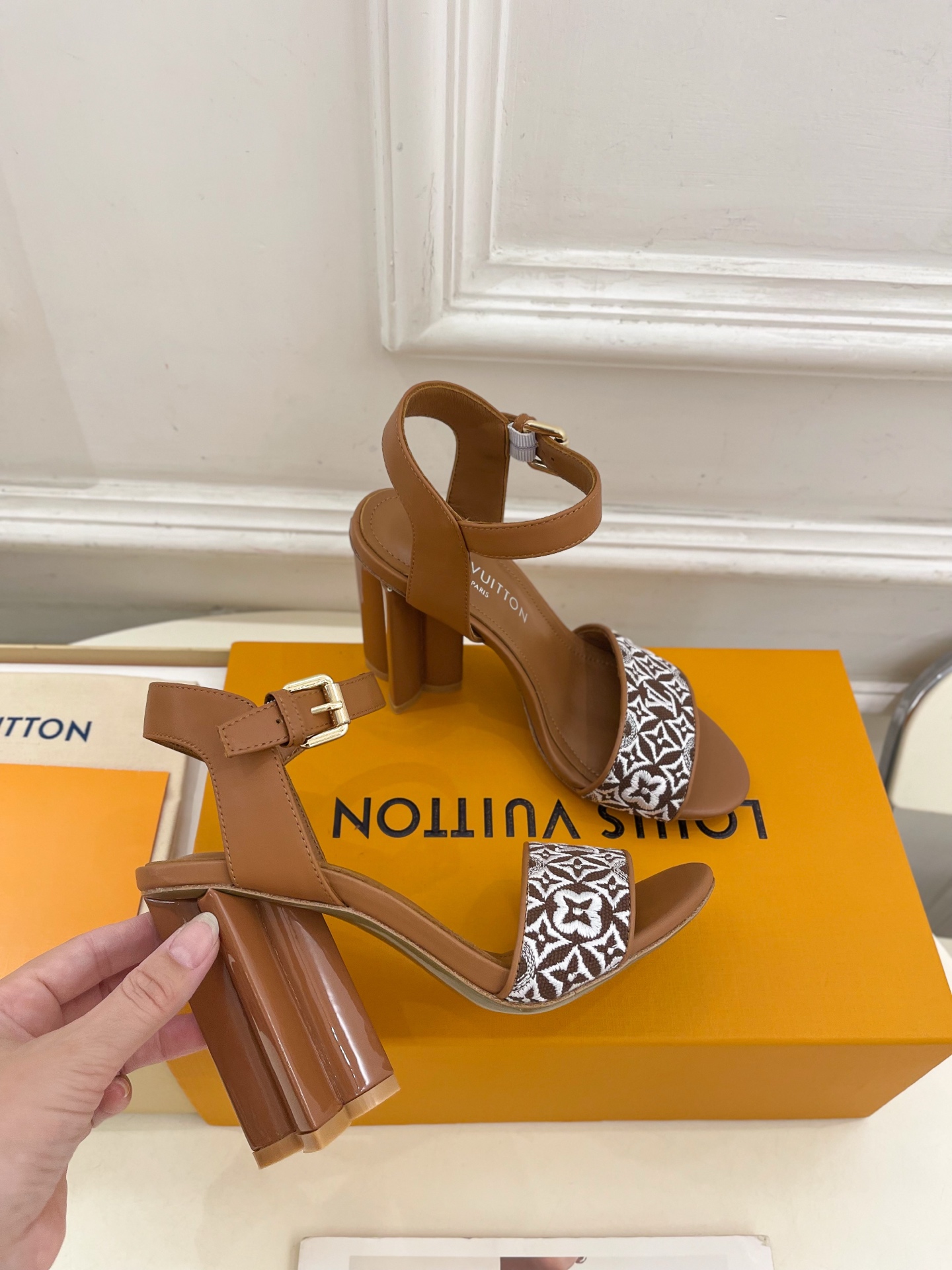 LV  | 路易威登  25𝐬𝐬 

🧡💚2025春夏新品   顶级版本⚠️原版一致
专柜主打最新款♣️