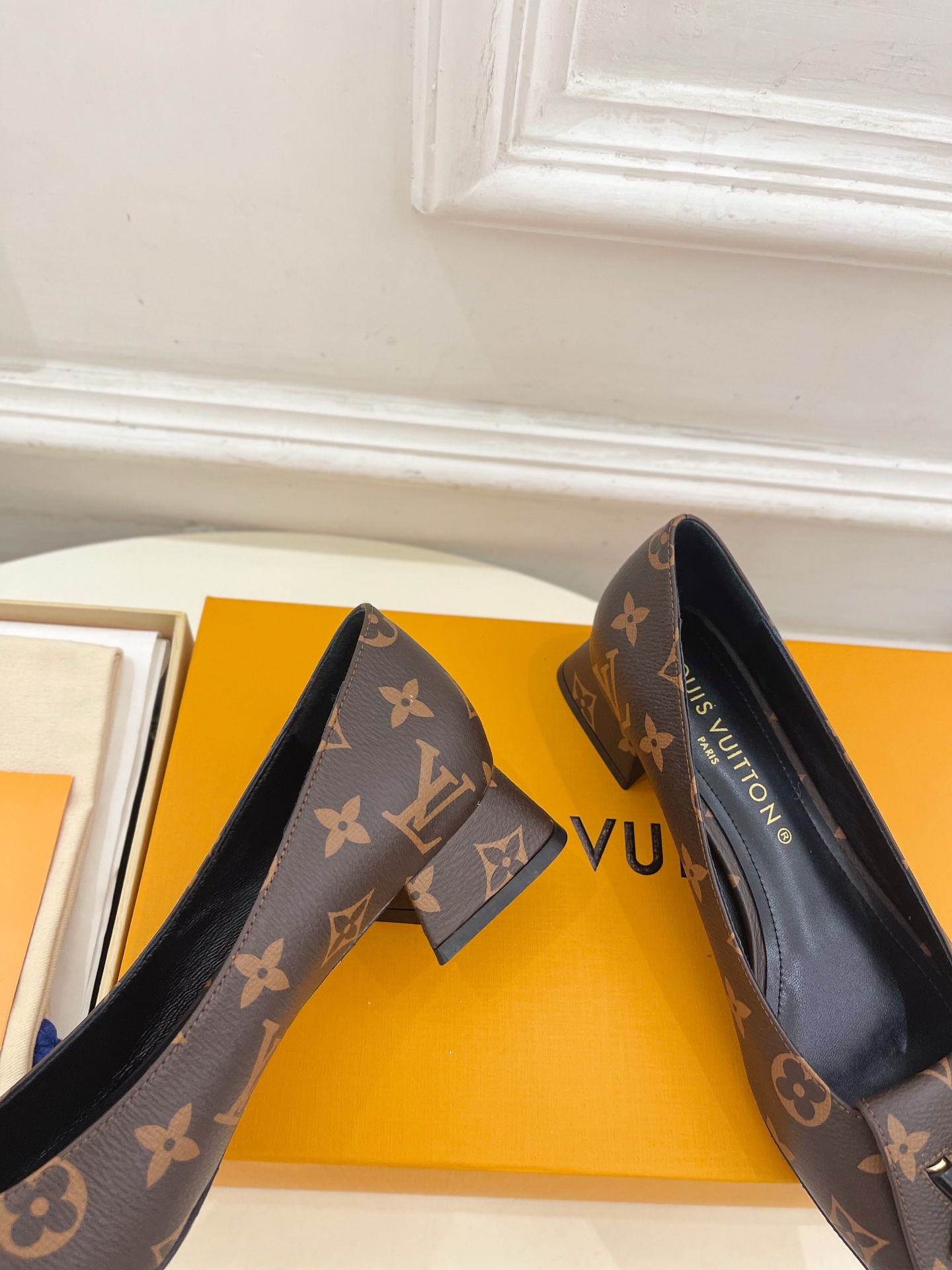 LV  | 路易威登  25𝐬𝐬 

🧡💚2025 春夏新款 顶级版本⚠️
专柜主打最新款 SHAKE 