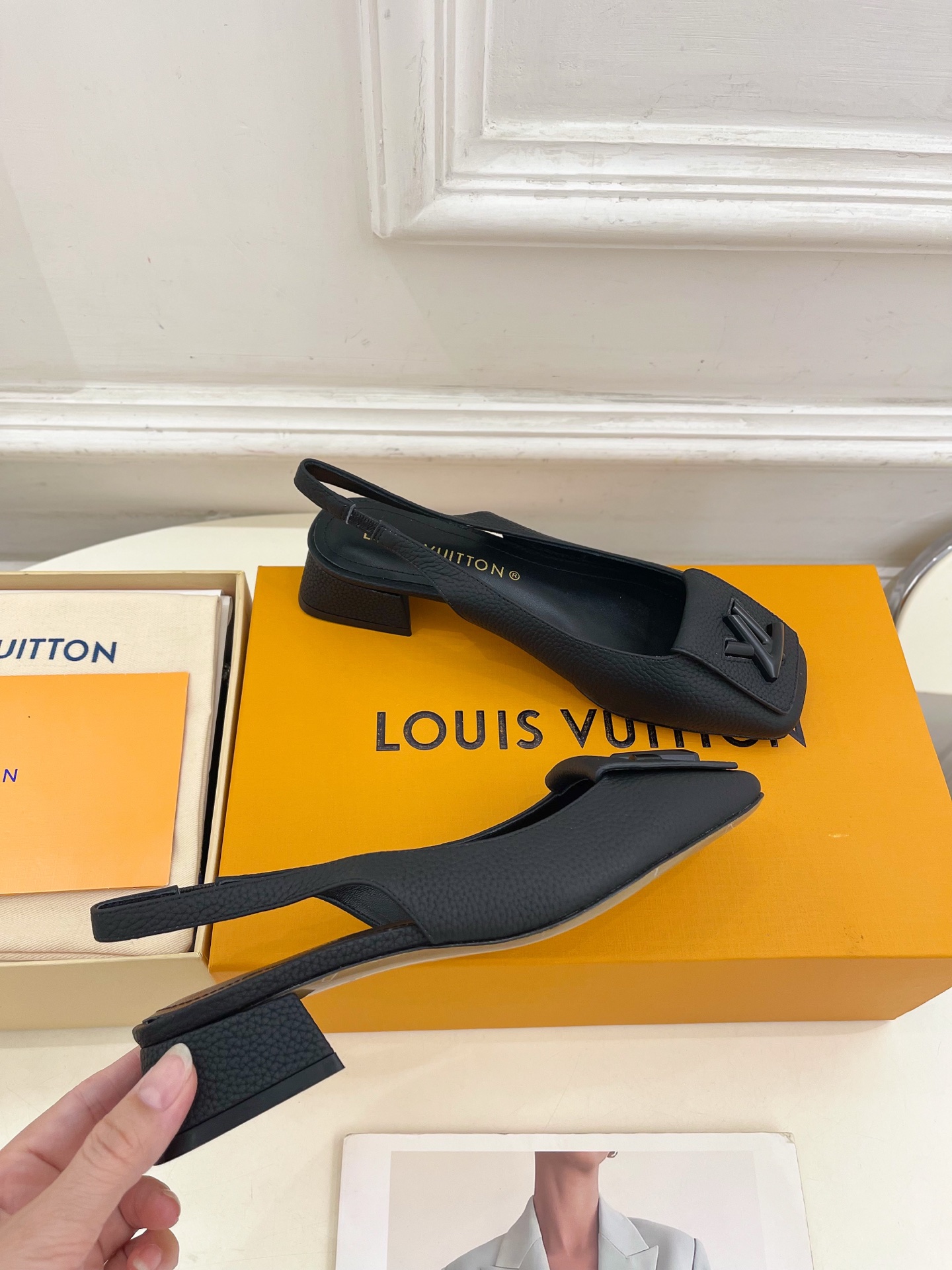 LV  | 路易威登  25𝐬𝐬 

🧡💚2025 春夏新款 顶级版本⚠️
专柜主打最新款 SHAKE方
