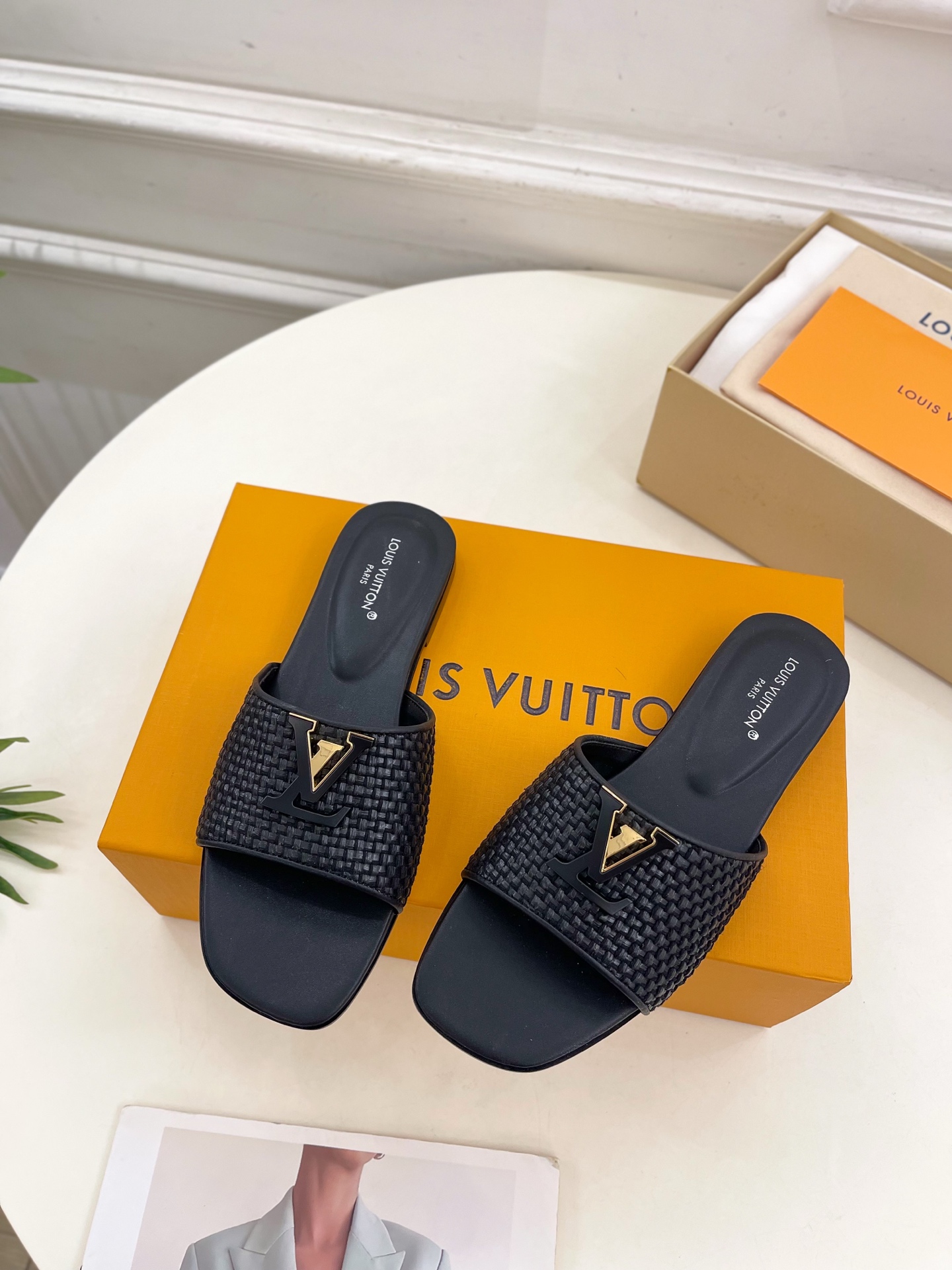 LV  | 路易威登  25𝐬𝐬 

🧡💚2025春夏新款 顶级版本⚠️
专柜主打最新款 LV经典拉菲草