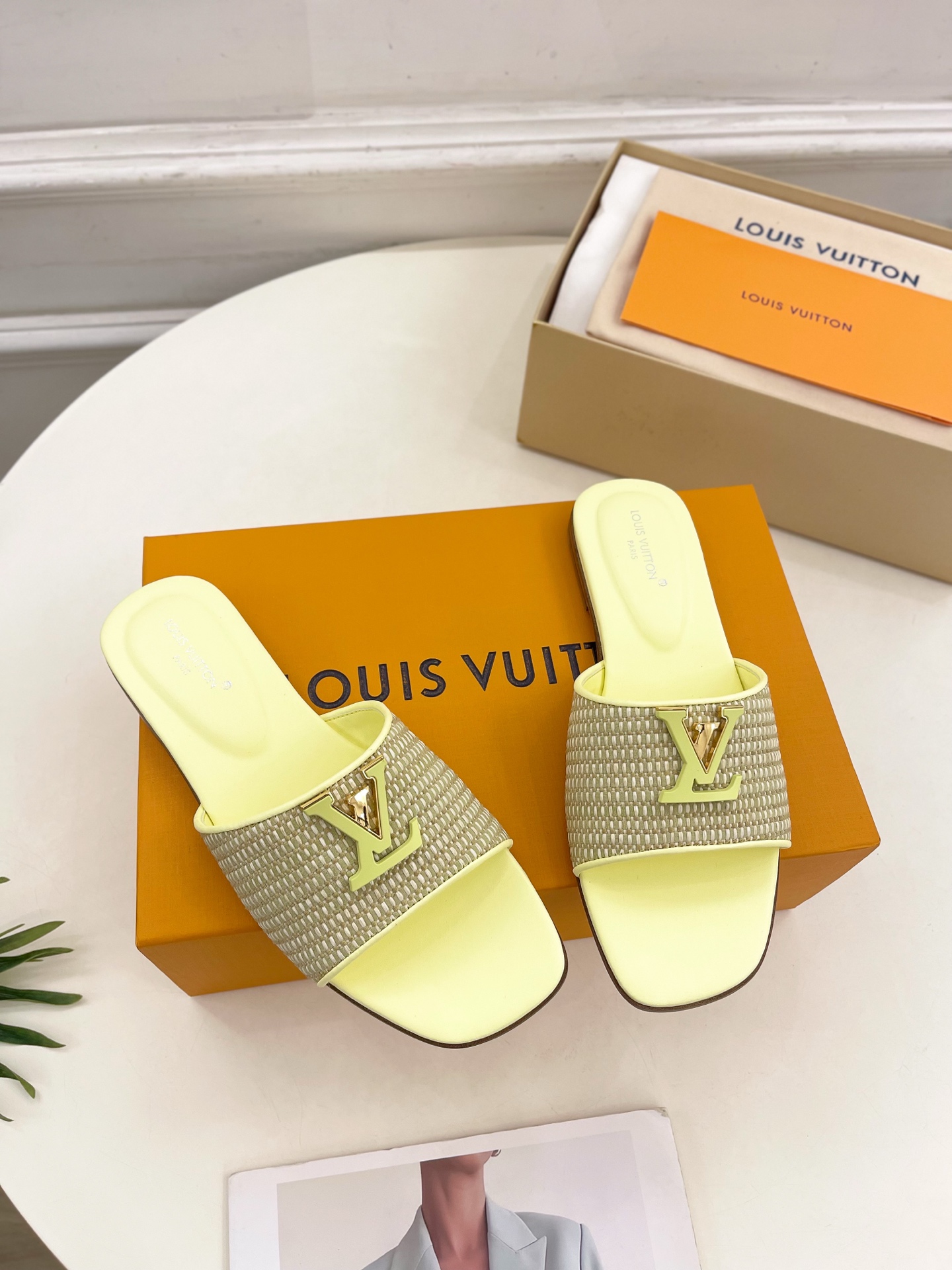 LV  | 路易威登  25𝐬𝐬 

🧡💚2025春夏新款 顶级版本⚠️
专柜主打最新款 LV经典拉菲草