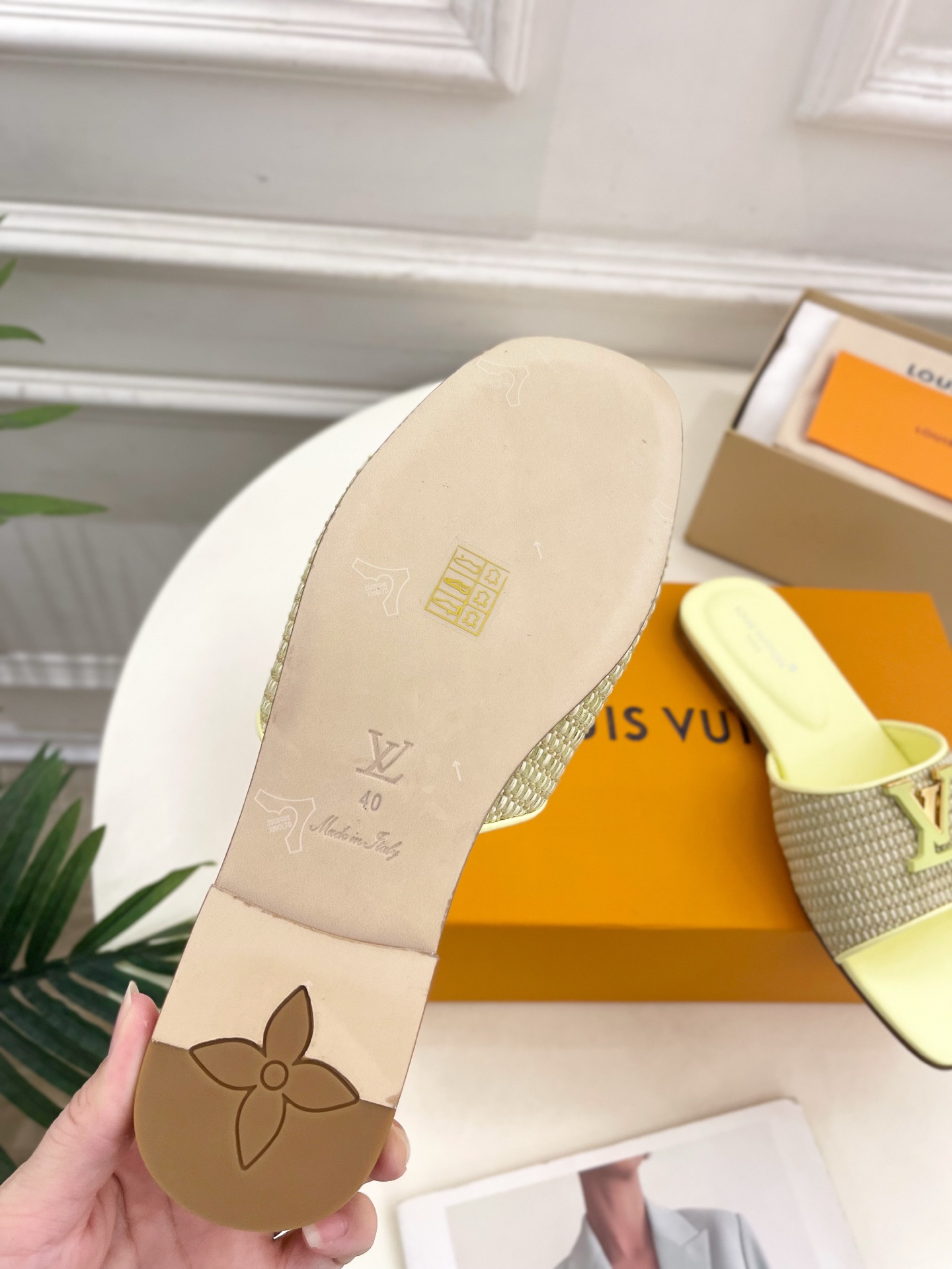 LV  | 路易威登  25𝐬𝐬 

🧡💚2025春夏新款 顶级版本⚠️
专柜主打最新款 LV经典拉菲草