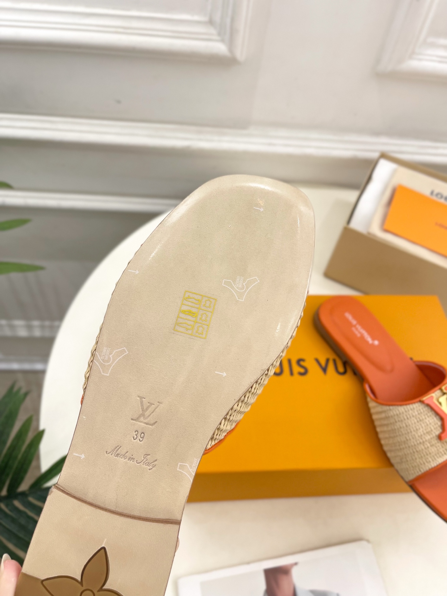 LV  | 路易威登  25𝐬𝐬 

🧡💚2025春夏新款 顶级版本⚠️
专柜主打最新款 LV经典拉菲草
