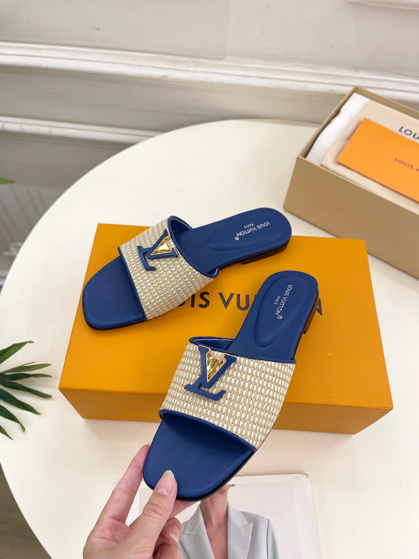 LV  | 路易威登  25𝐬𝐬 

🧡💚2025春夏新款 顶级版本⚠️
专柜主打最新款 LV经典拉菲草