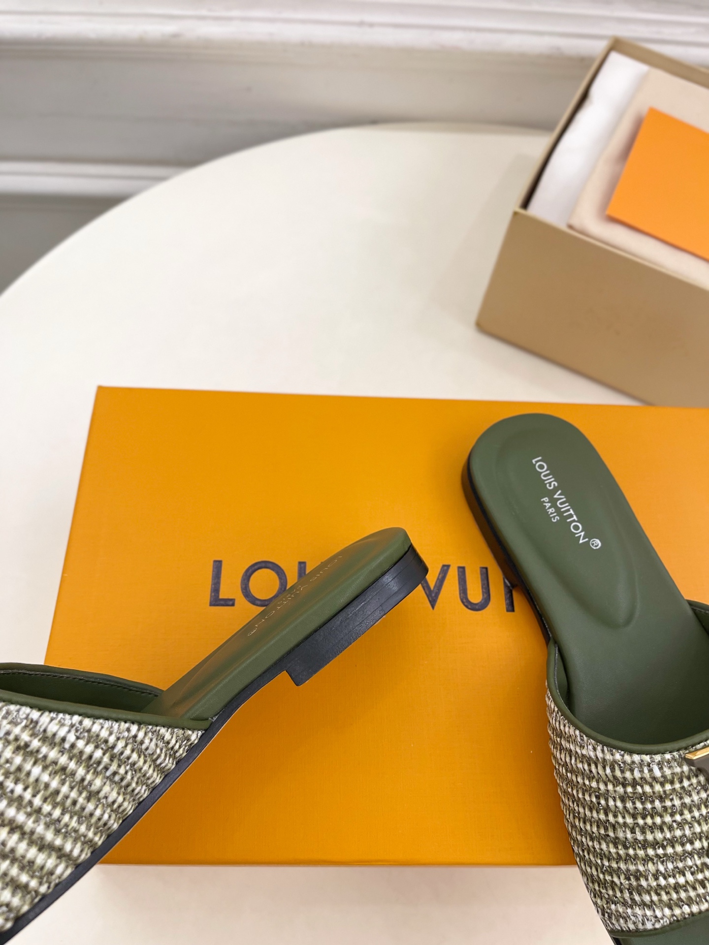 LV  | 路易威登  25𝐬𝐬 

🧡💚2025春夏新款 顶级版本⚠️
专柜主打最新款 LV经典拉菲草