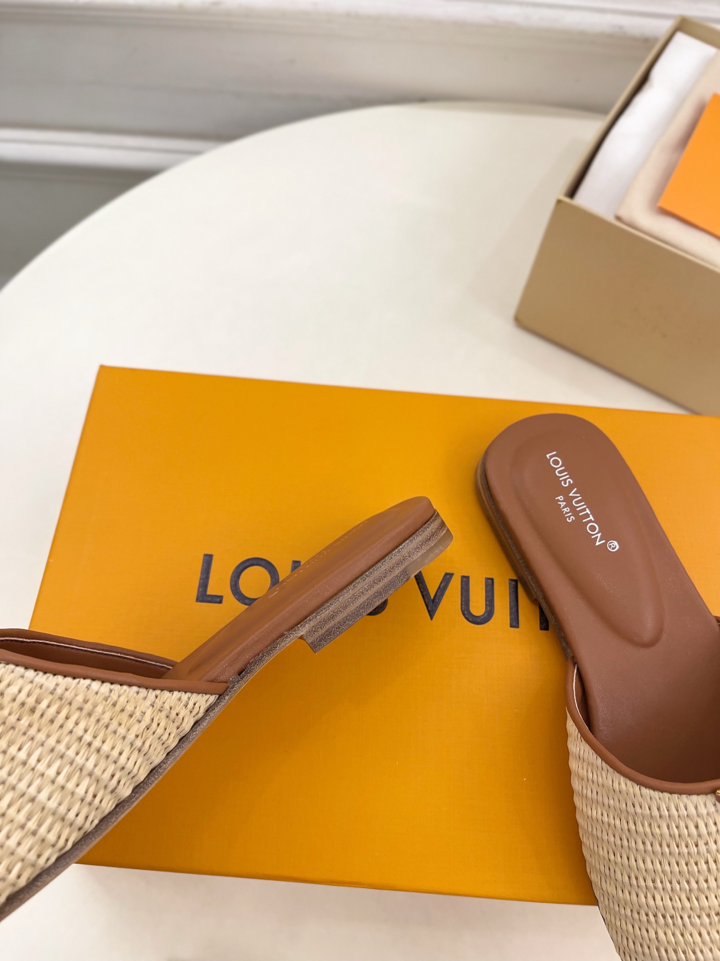 LV  | 路易威登  25𝐬𝐬 

🧡💚2025春夏新款 顶级版本⚠️
专柜主打最新款 LV经典拉菲草